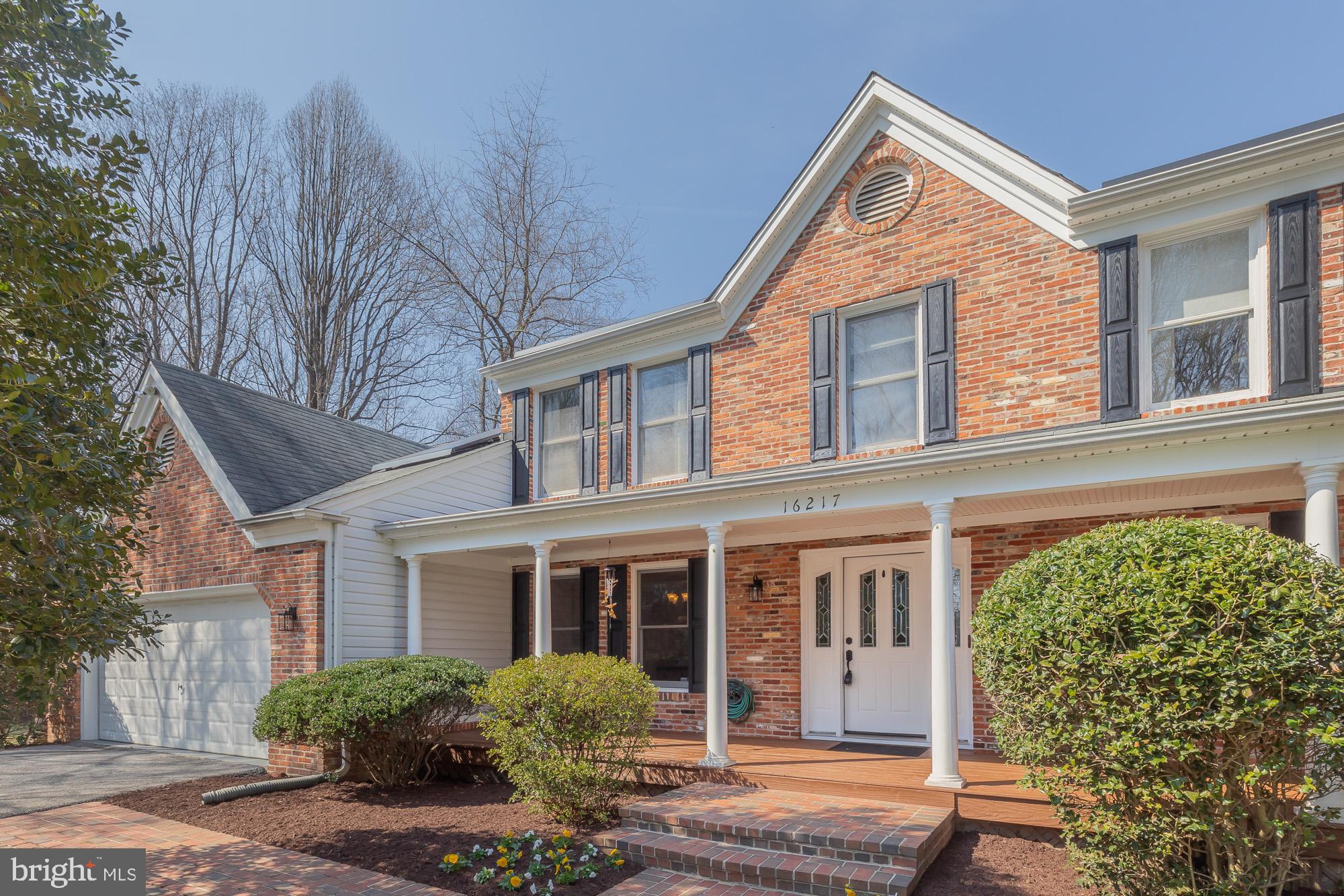 NORBECK KNOLLS - Residential