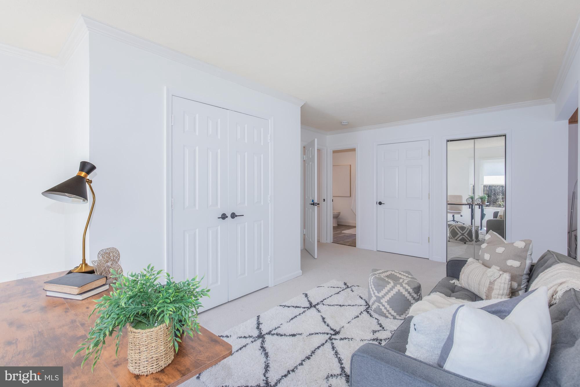 NORBECK KNOLLS - Residential