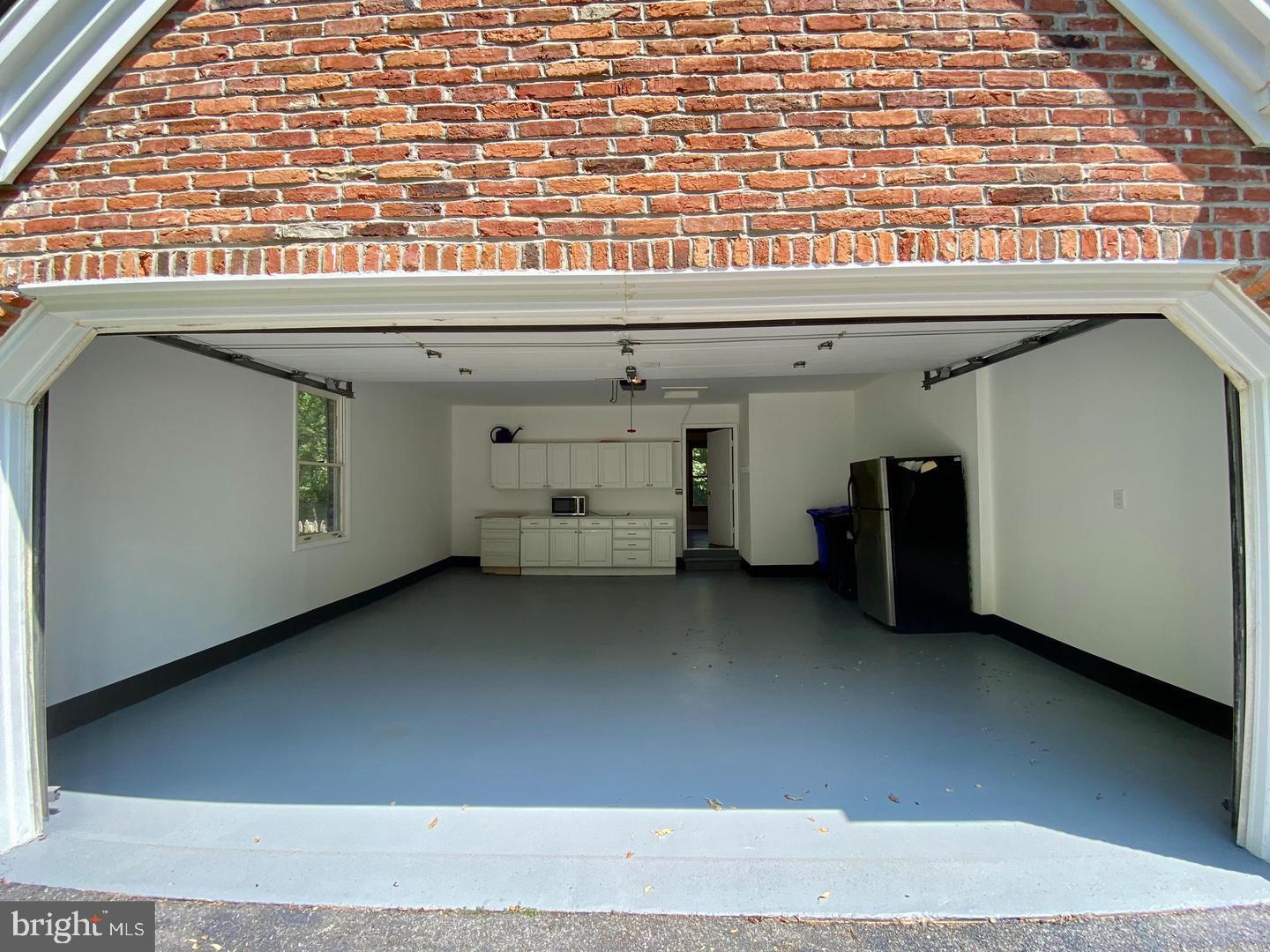 NORBECK KNOLLS - Residential