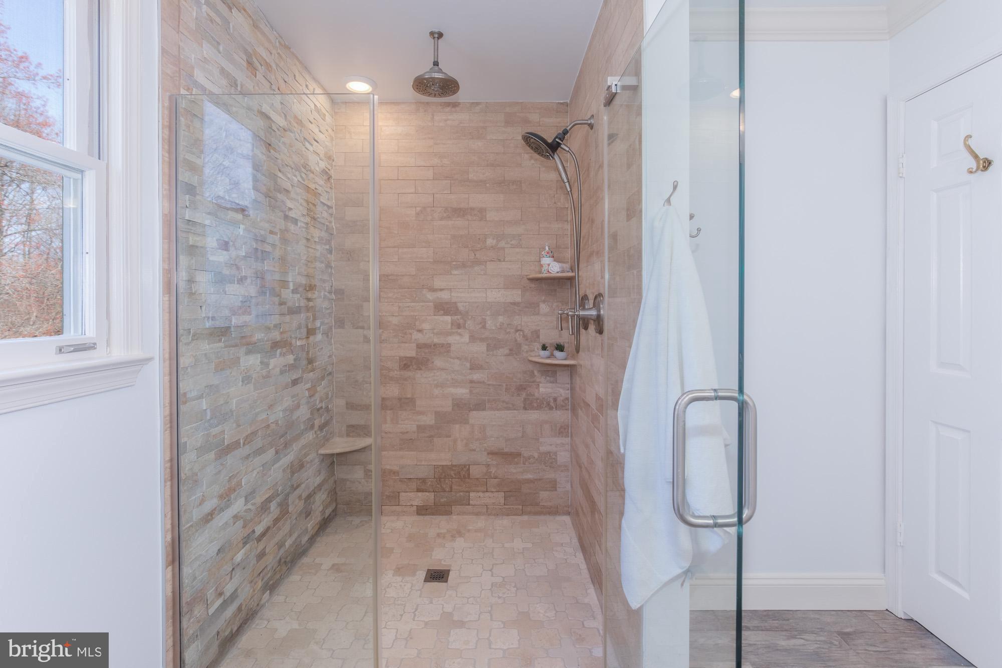 NORBECK KNOLLS - Residential