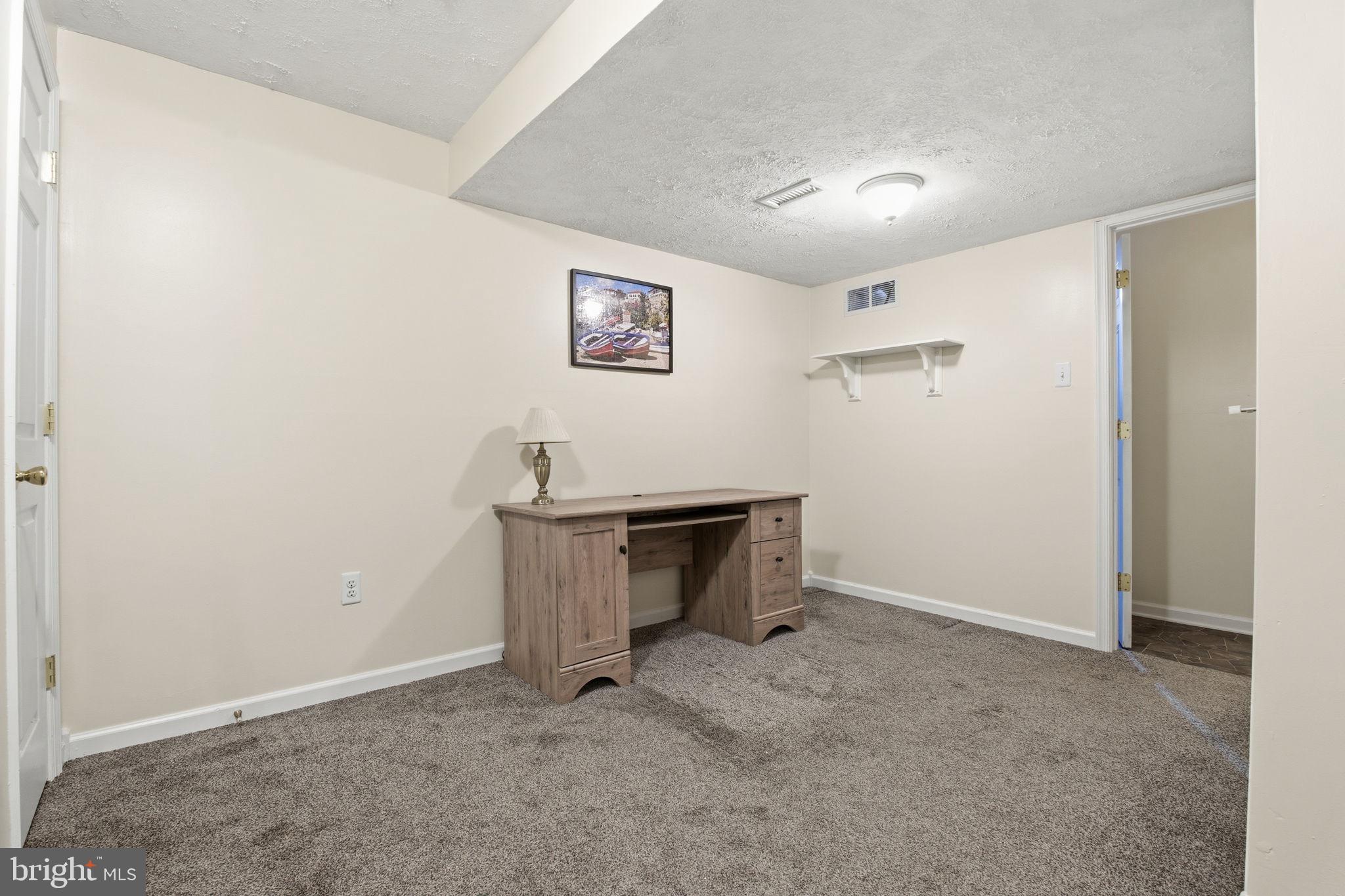 MANCHESTER FARMS - Residential