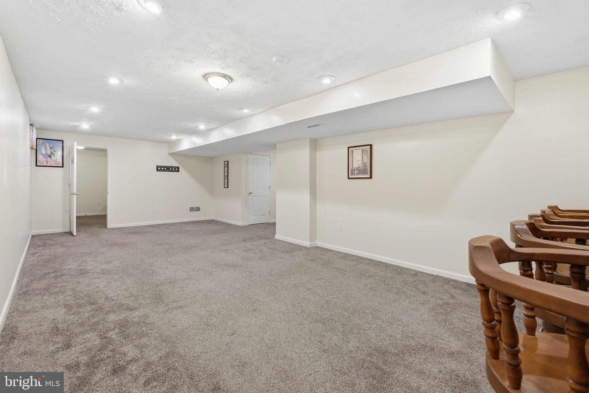 MANCHESTER FARMS - Residential