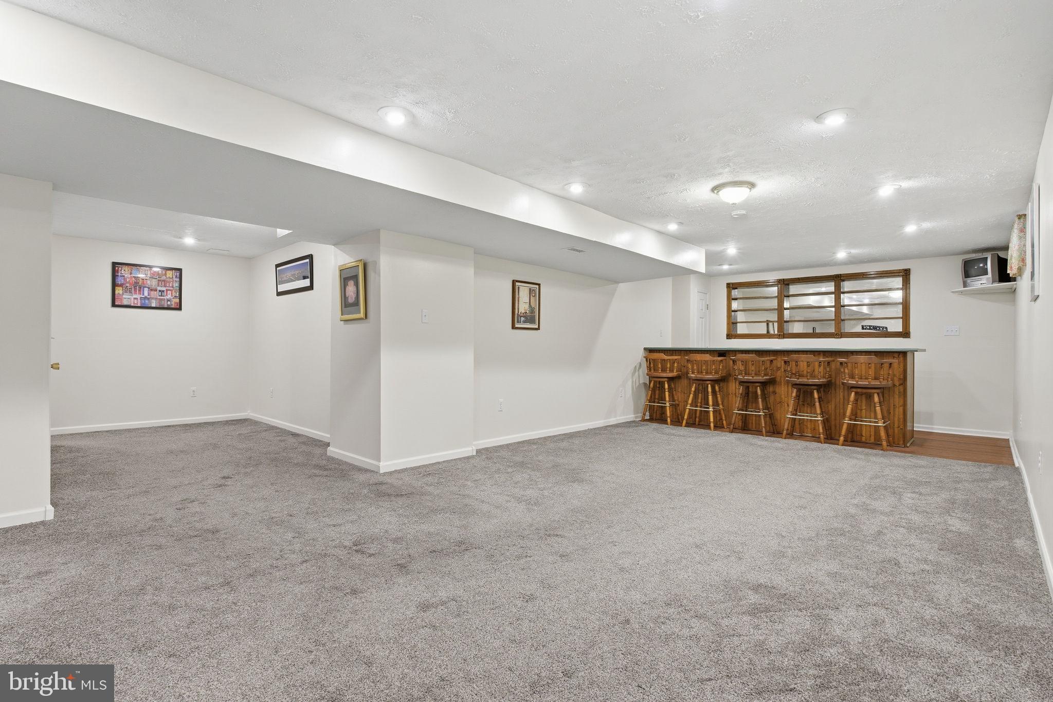 MANCHESTER FARMS - Residential