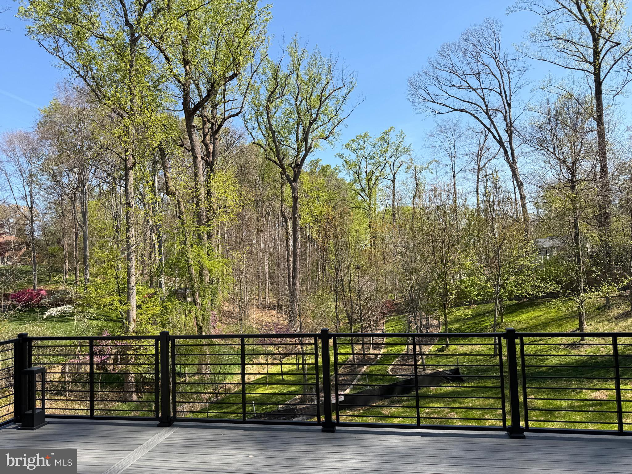 MANTUA - Residential