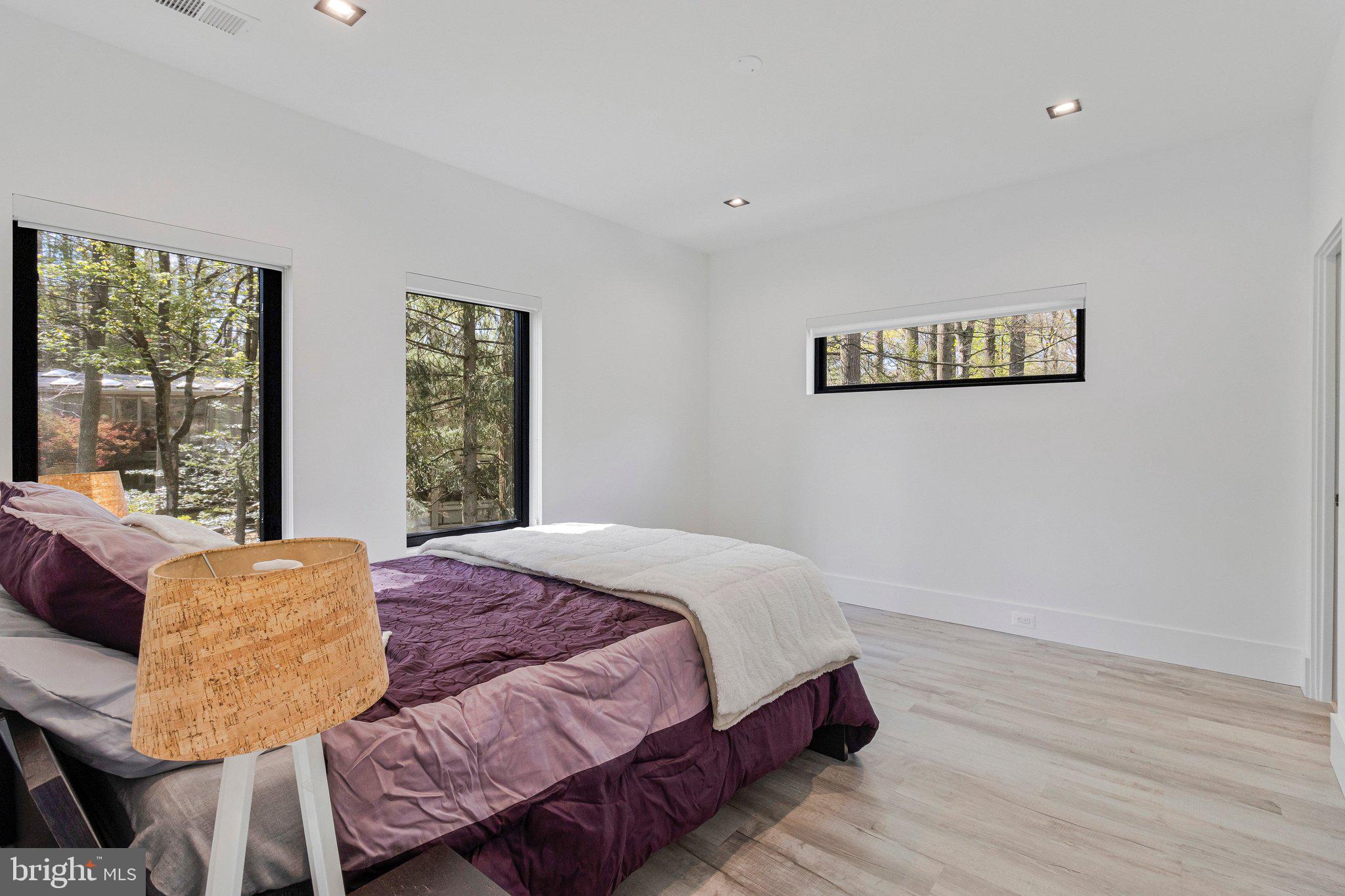 MANTUA - Residential