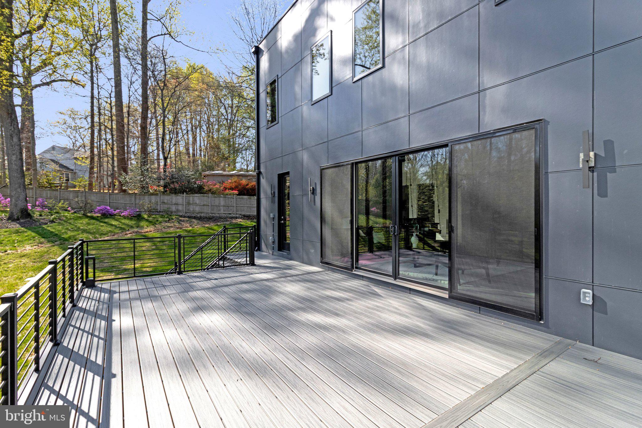 MANTUA - Residential