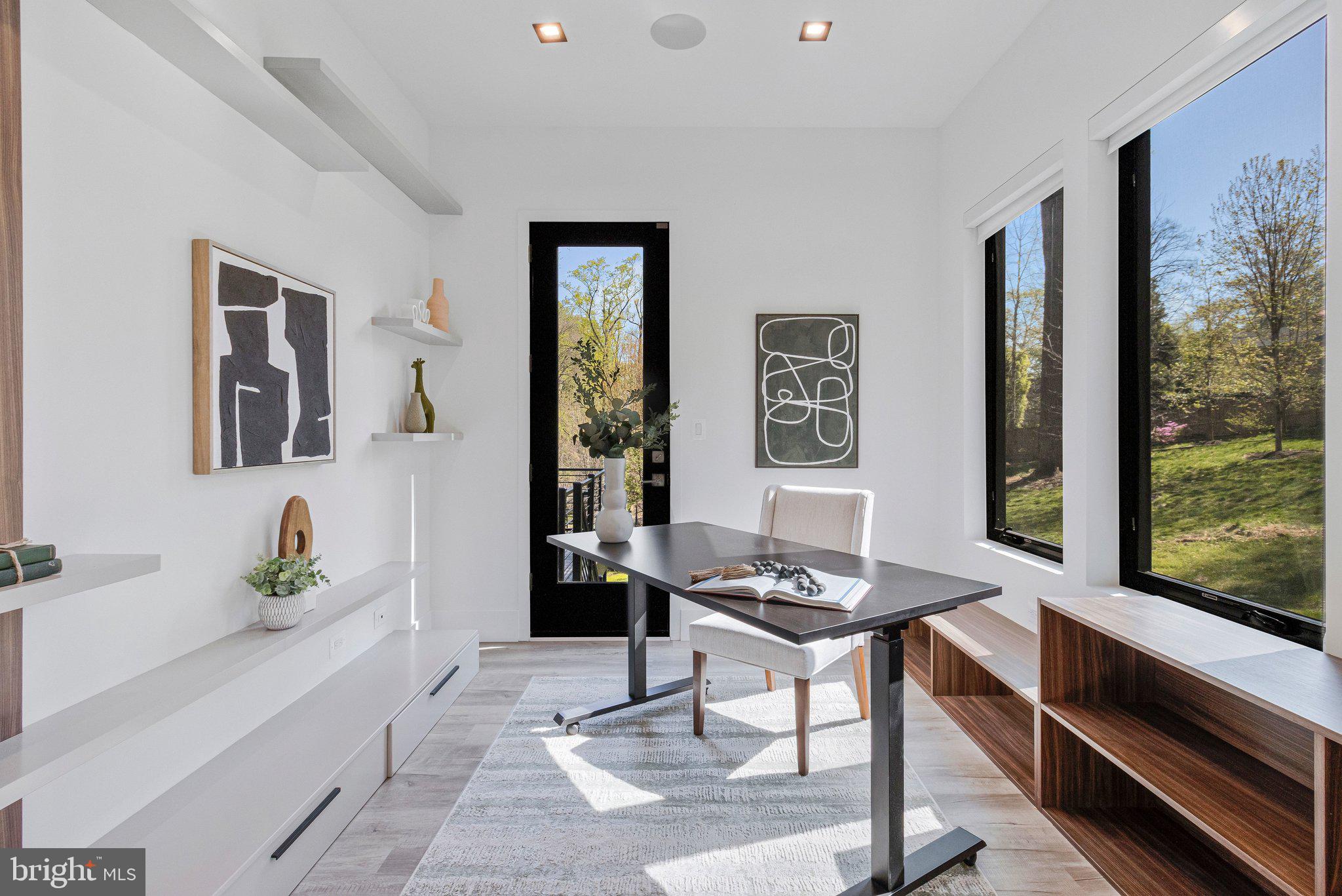 MANTUA - Residential