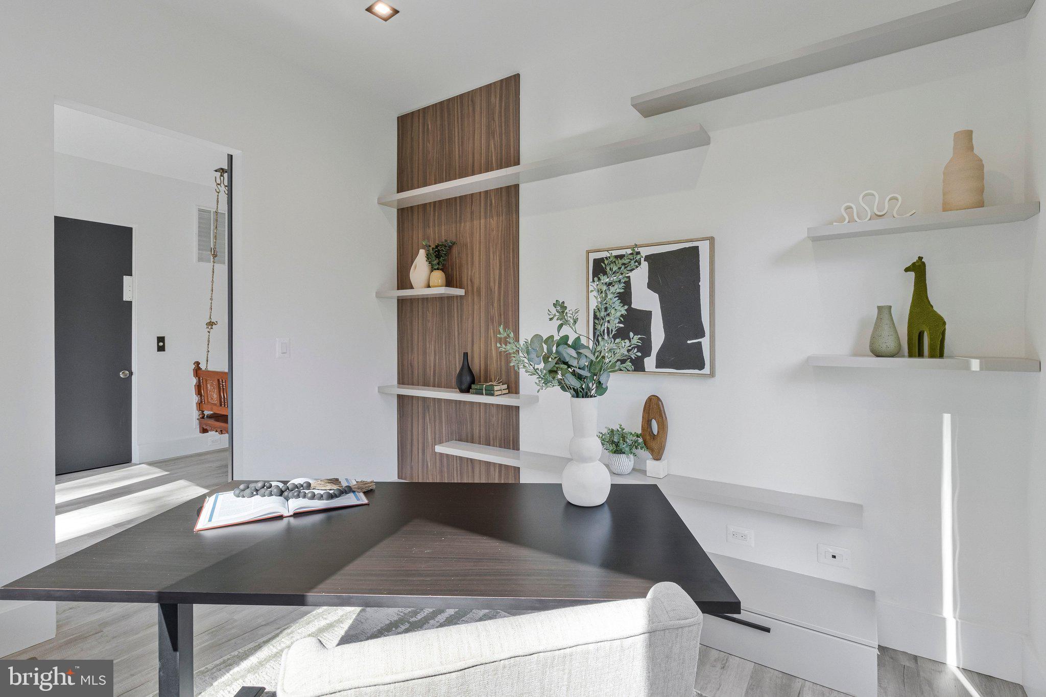 MANTUA - Residential