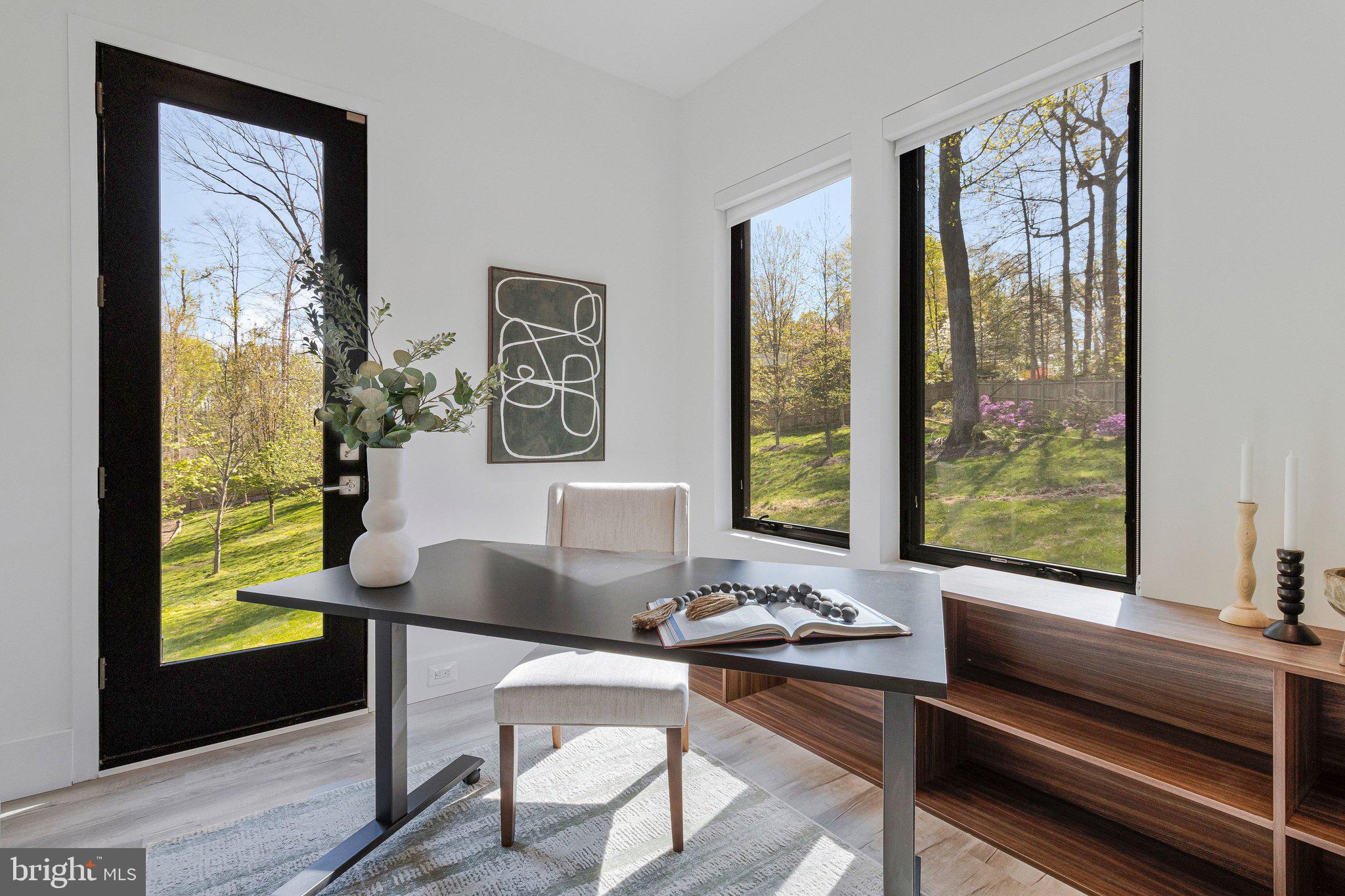 MANTUA - Residential