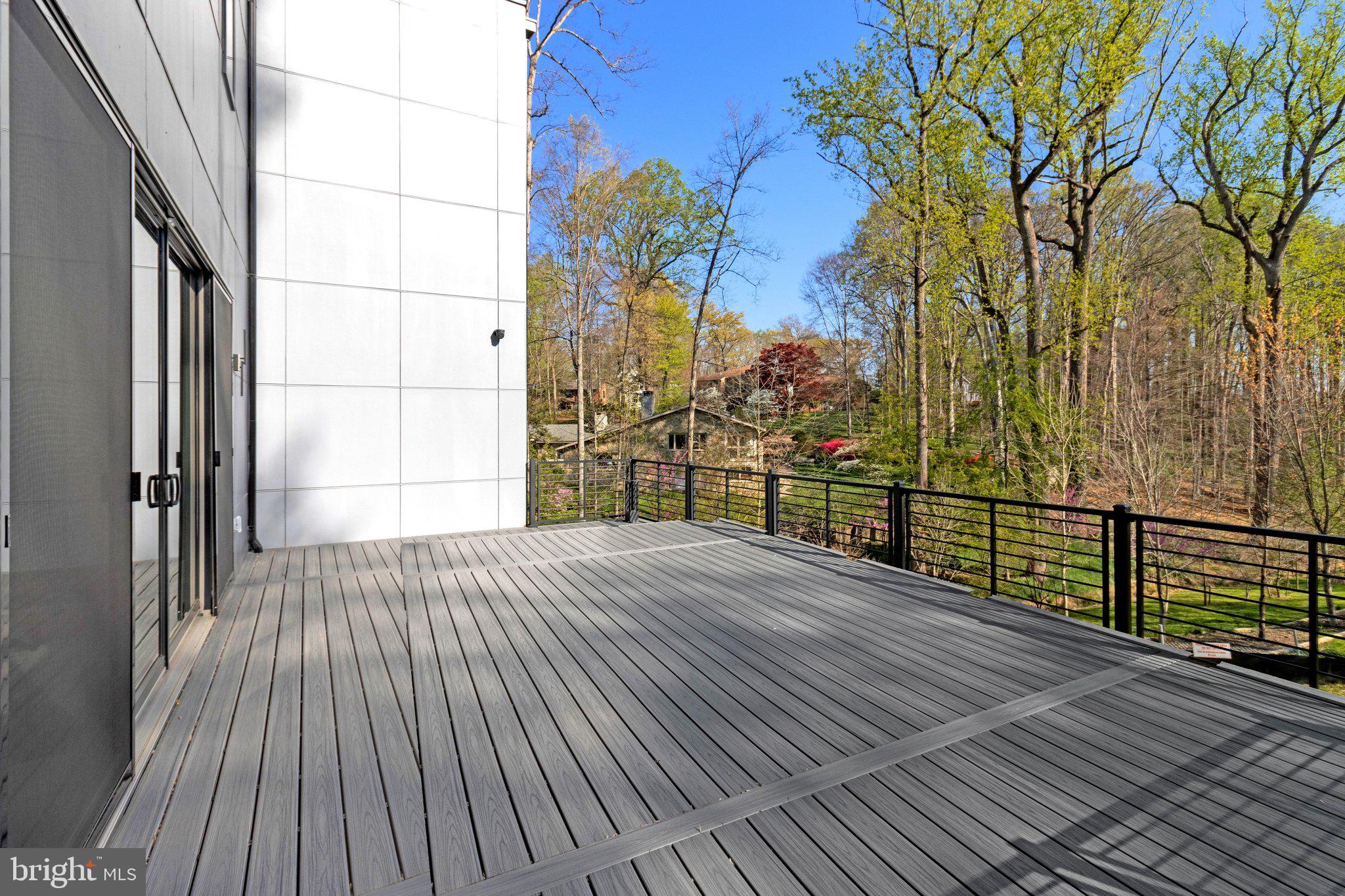 MANTUA - Residential