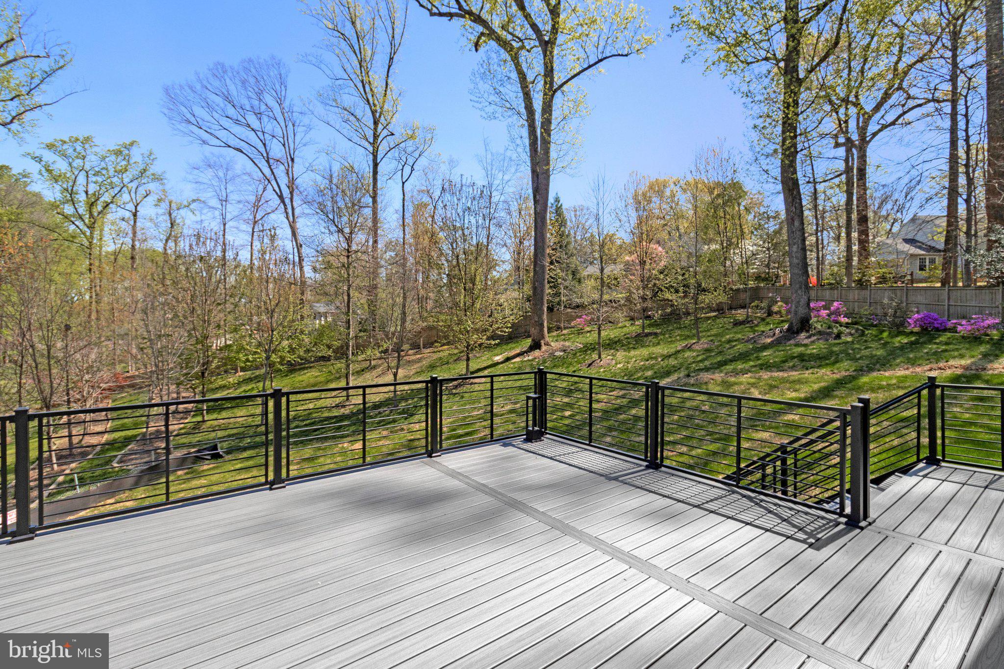 MANTUA - Residential