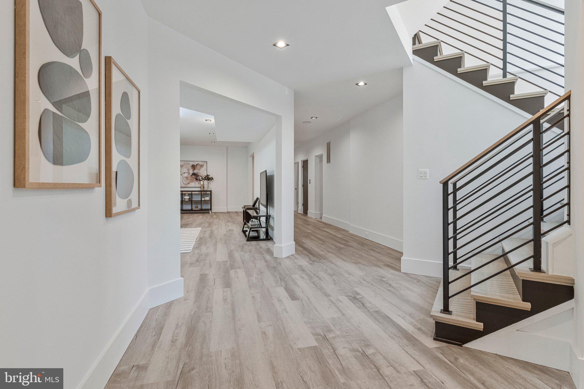 MANTUA - Residential