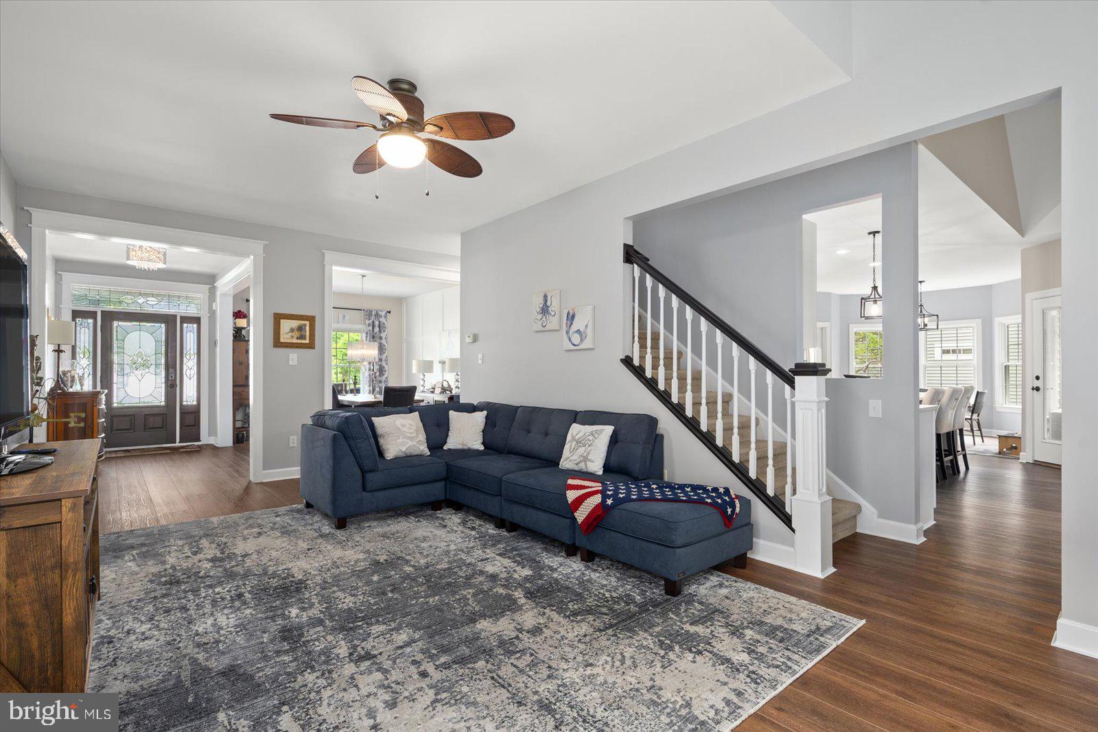 WHISPERING WOODS - Residential