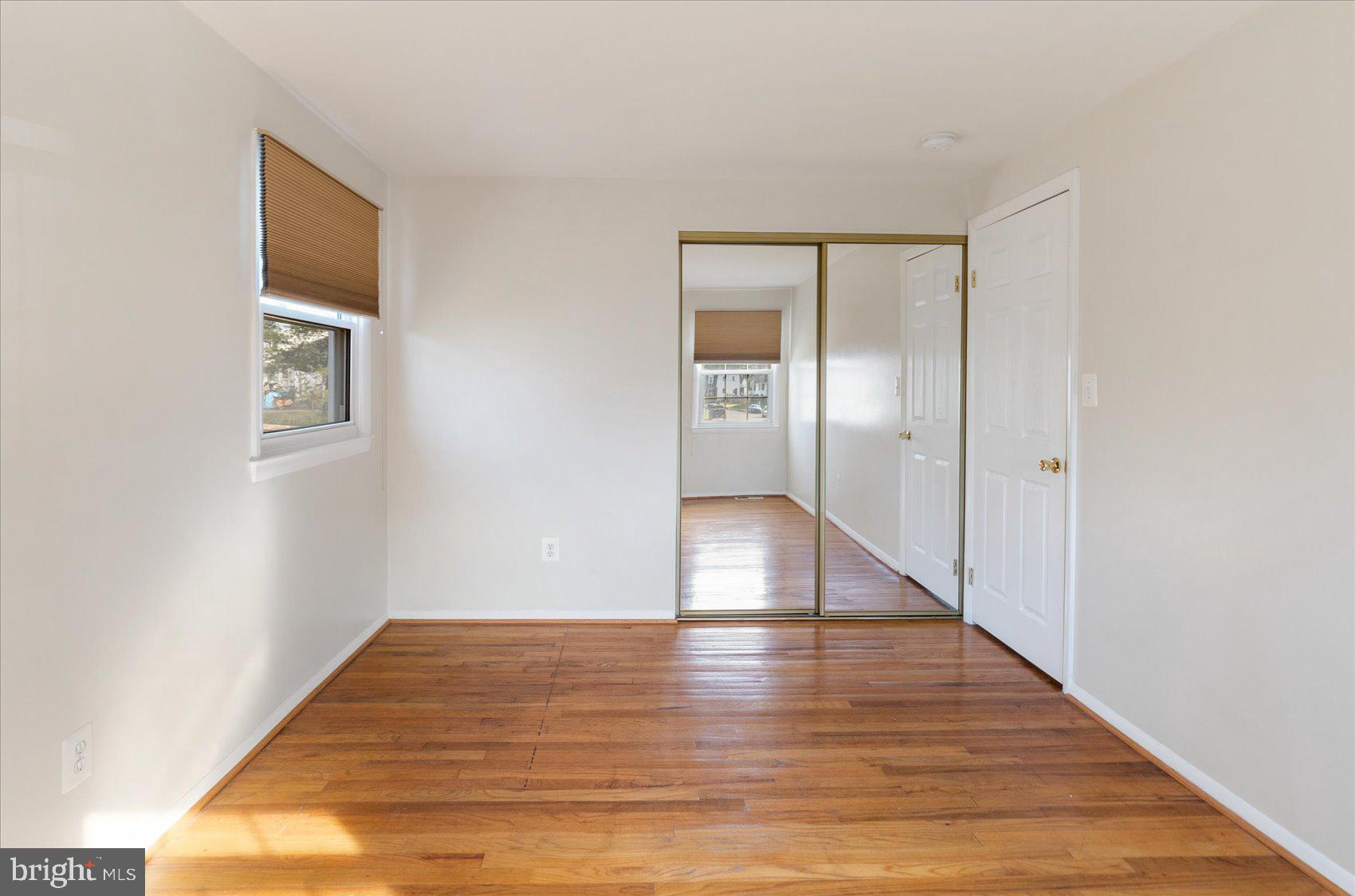 SILVER GATE - Residential