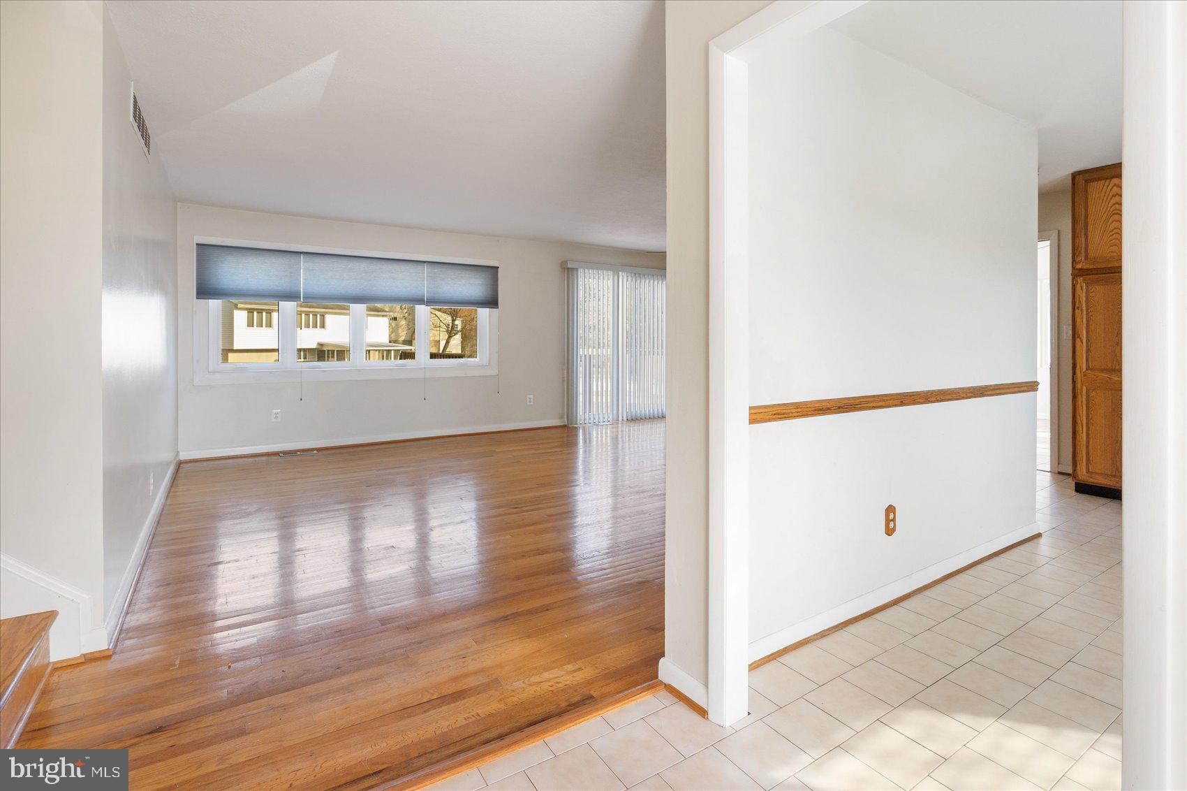 SILVER GATE - Residential