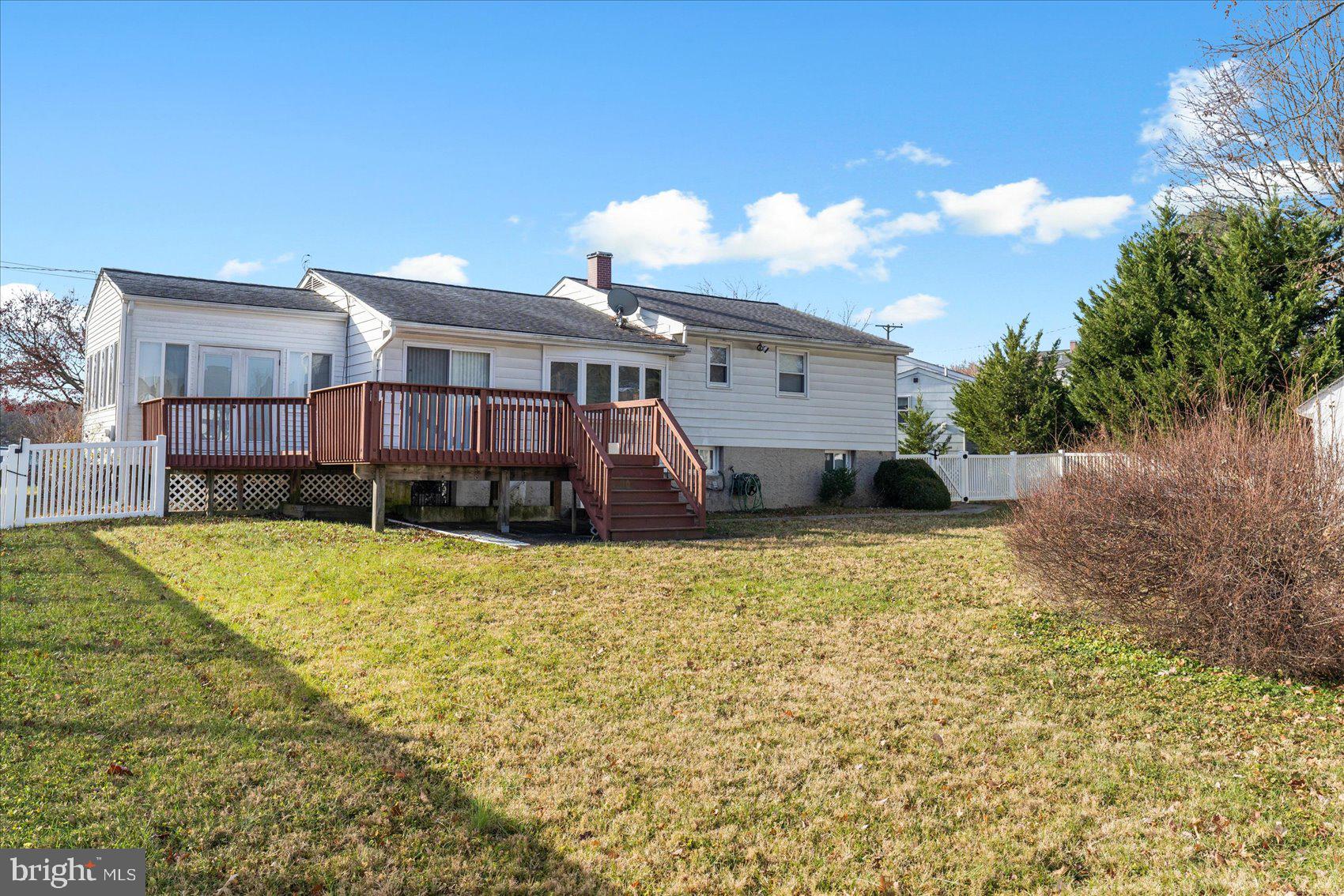 SILVER GATE - Residential