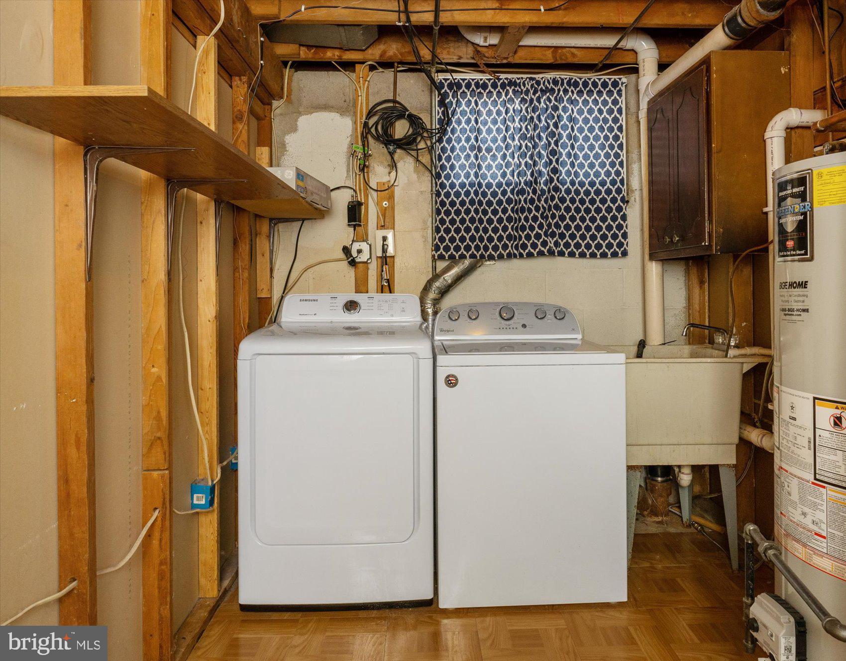 SILVER GATE - Residential