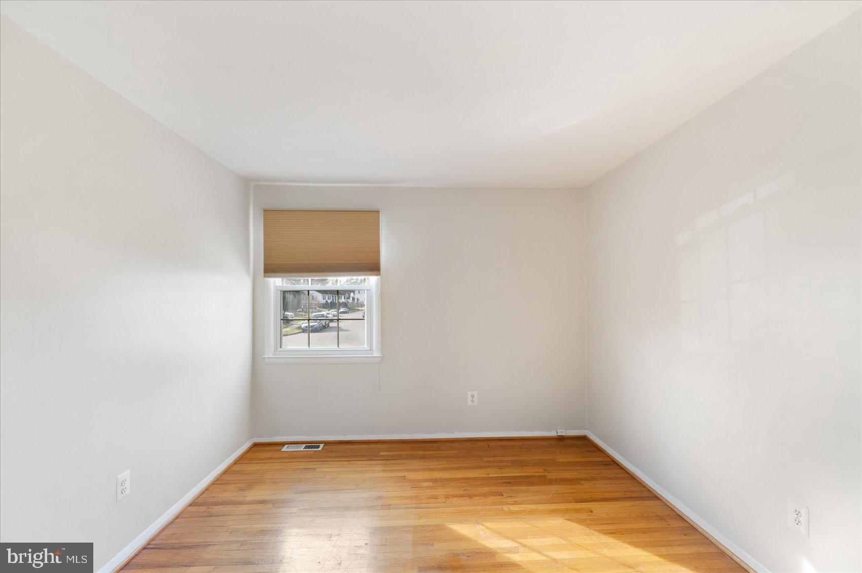 SILVER GATE - Residential