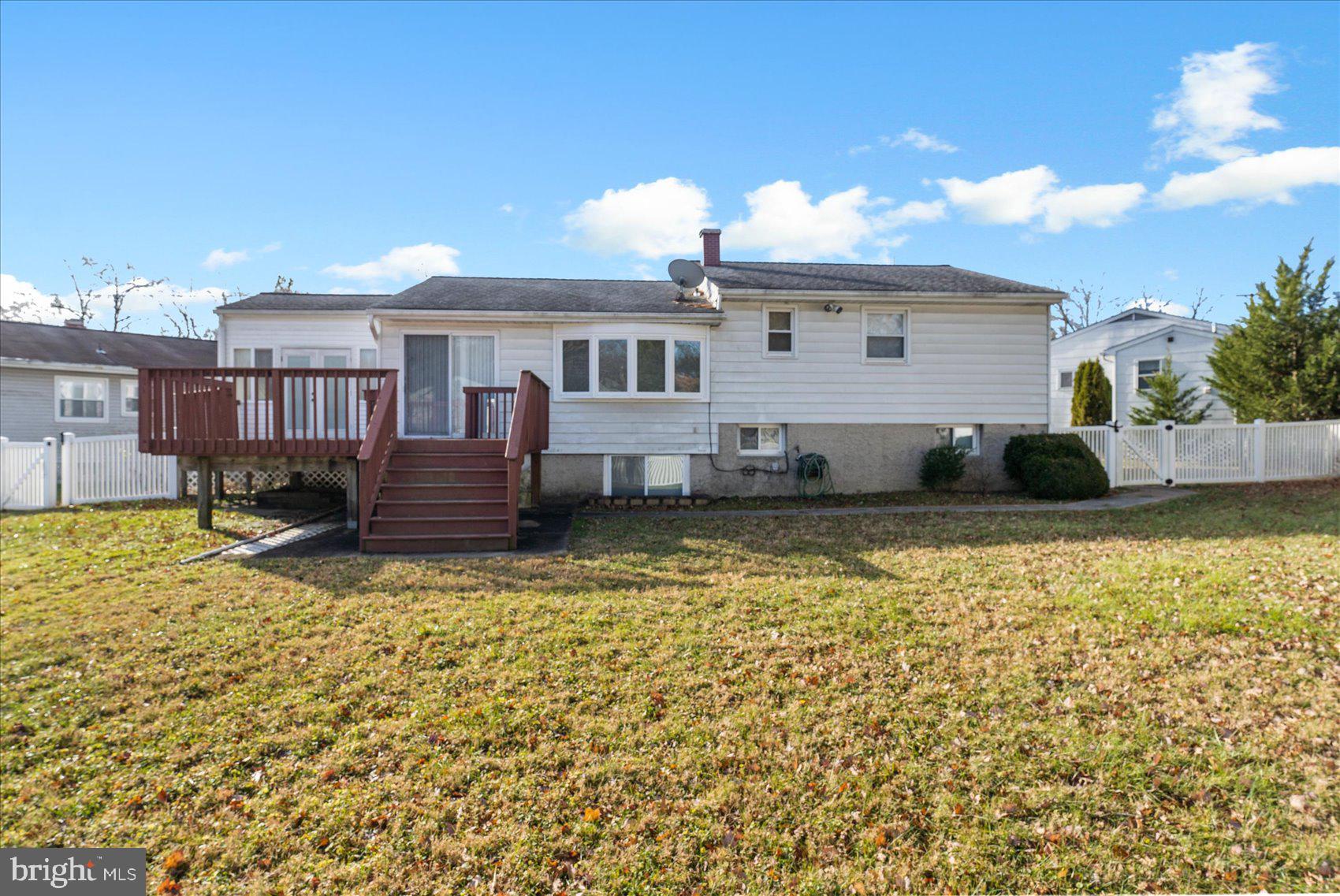 SILVER GATE - Residential