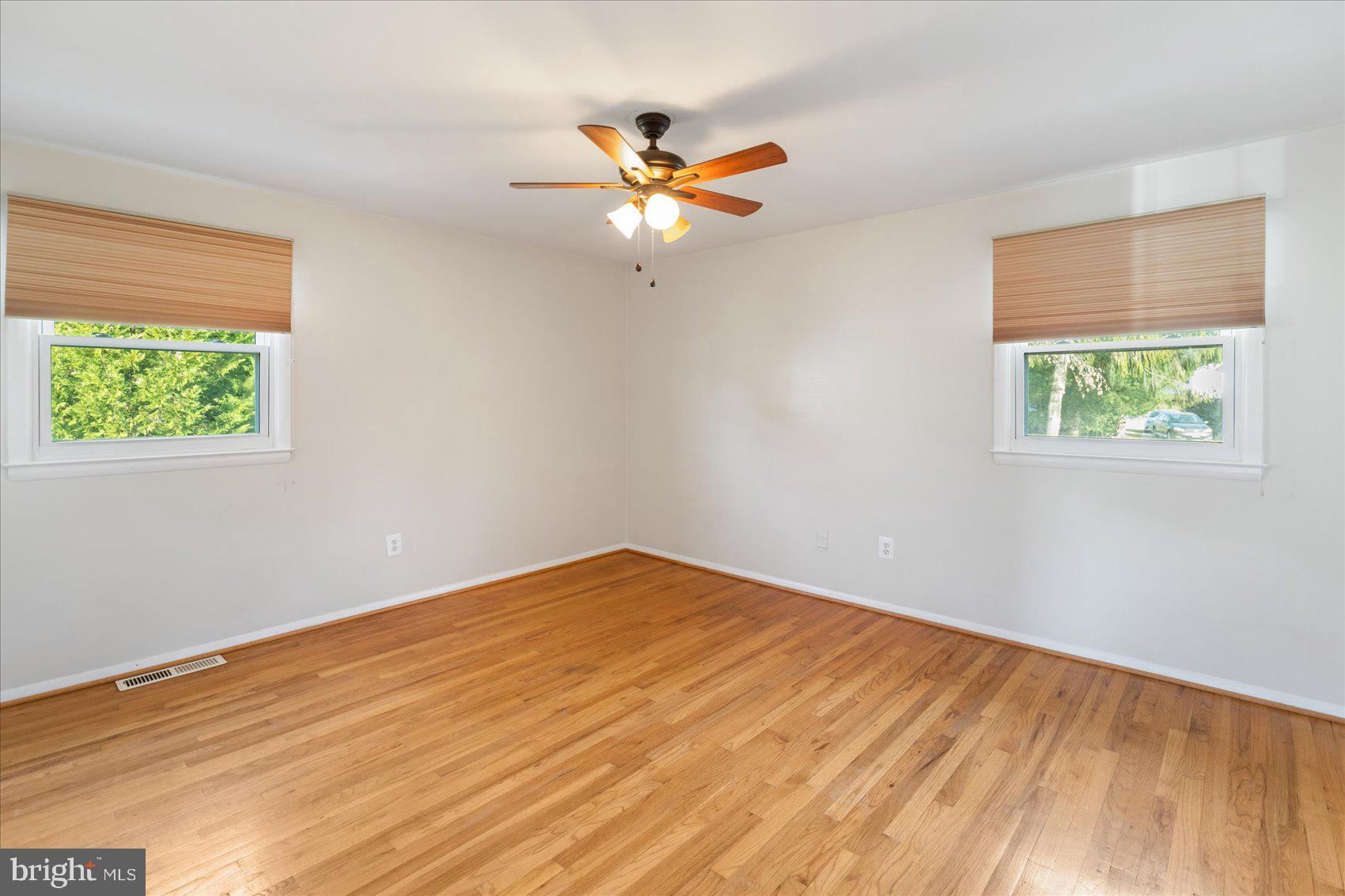 SILVER GATE - Residential