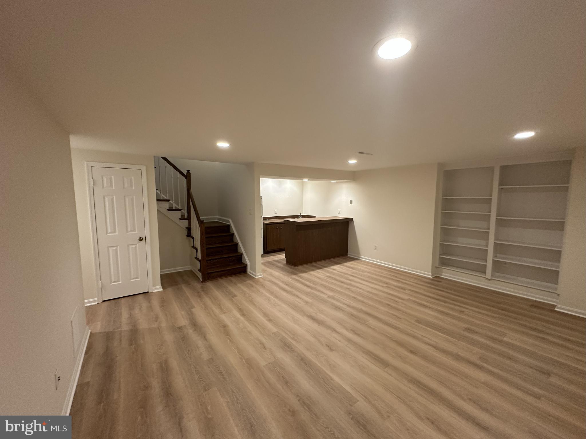 MADISON OF MCLEAN - Residential Lease