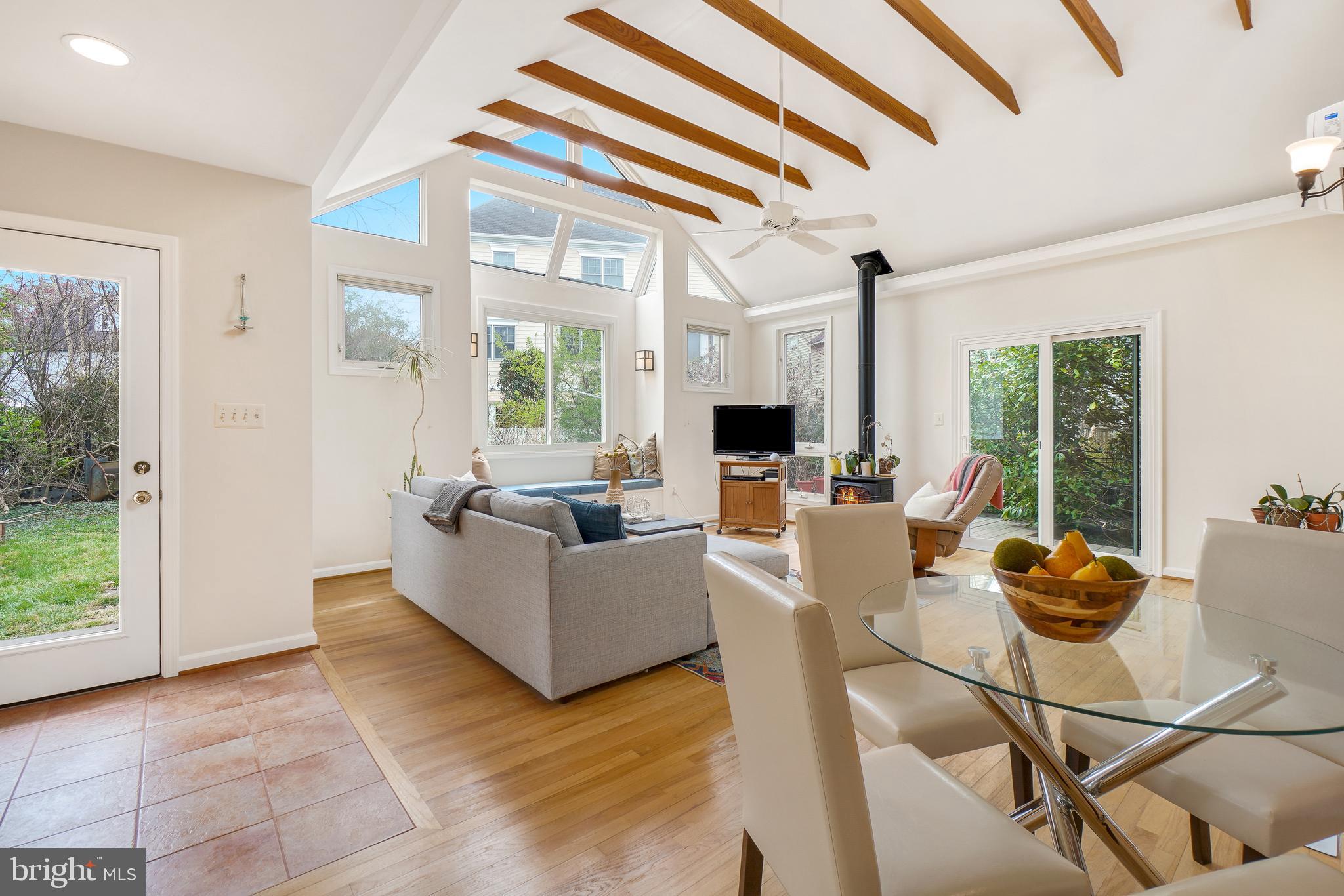 AYRLAWN - Residential