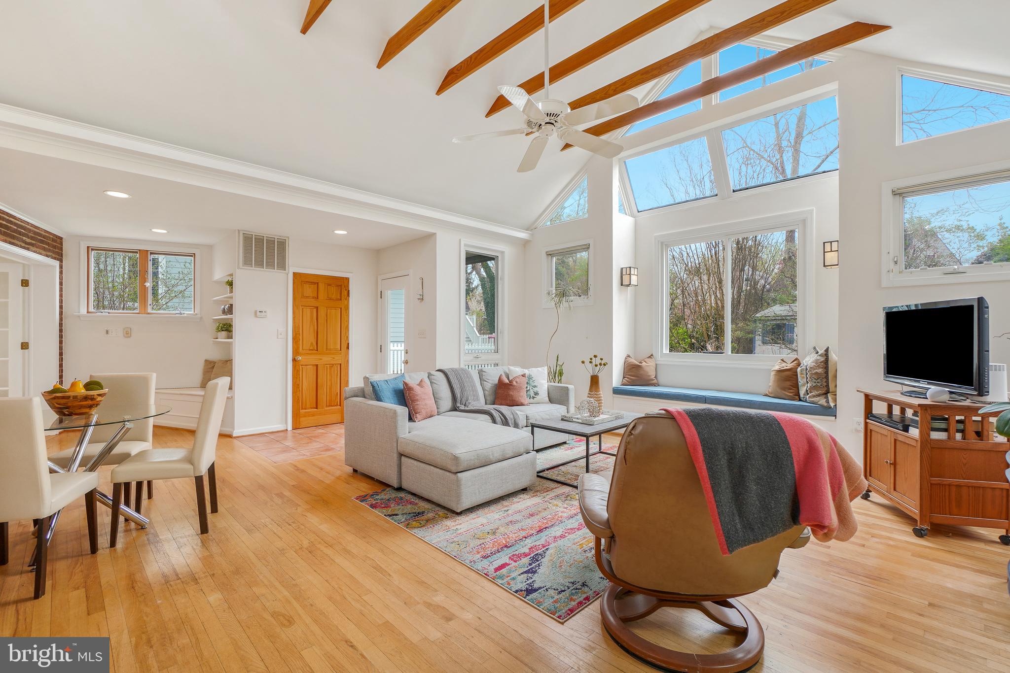 AYRLAWN - Residential