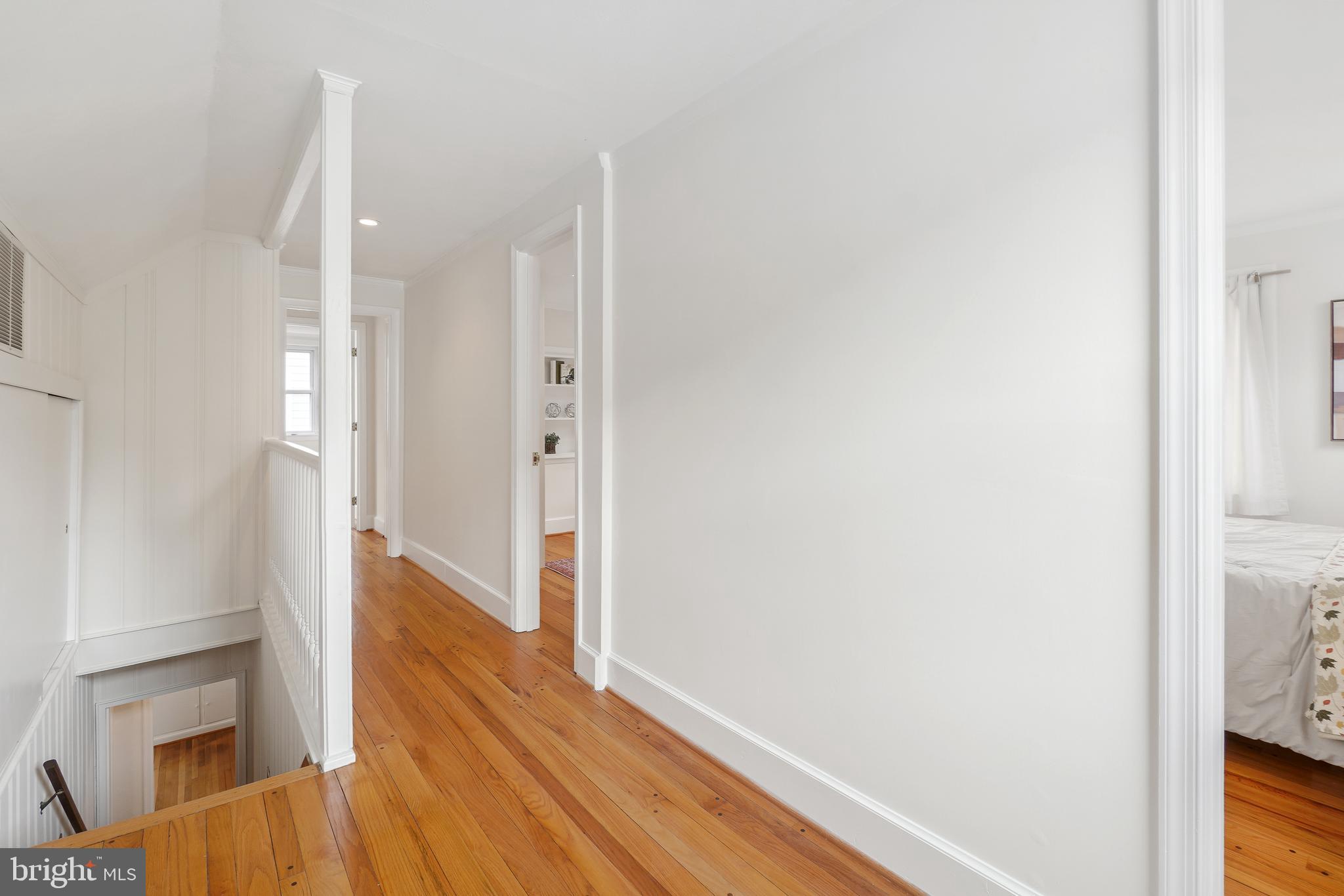 AYRLAWN - Residential