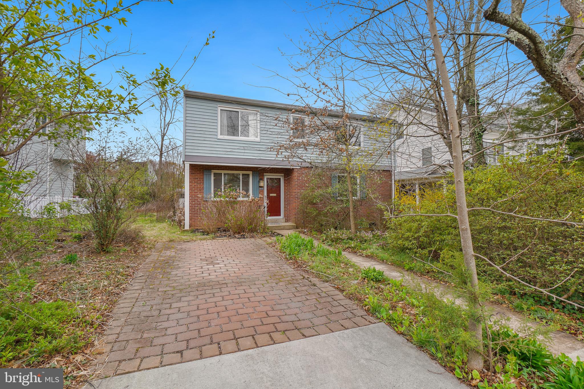 AYRLAWN - Residential