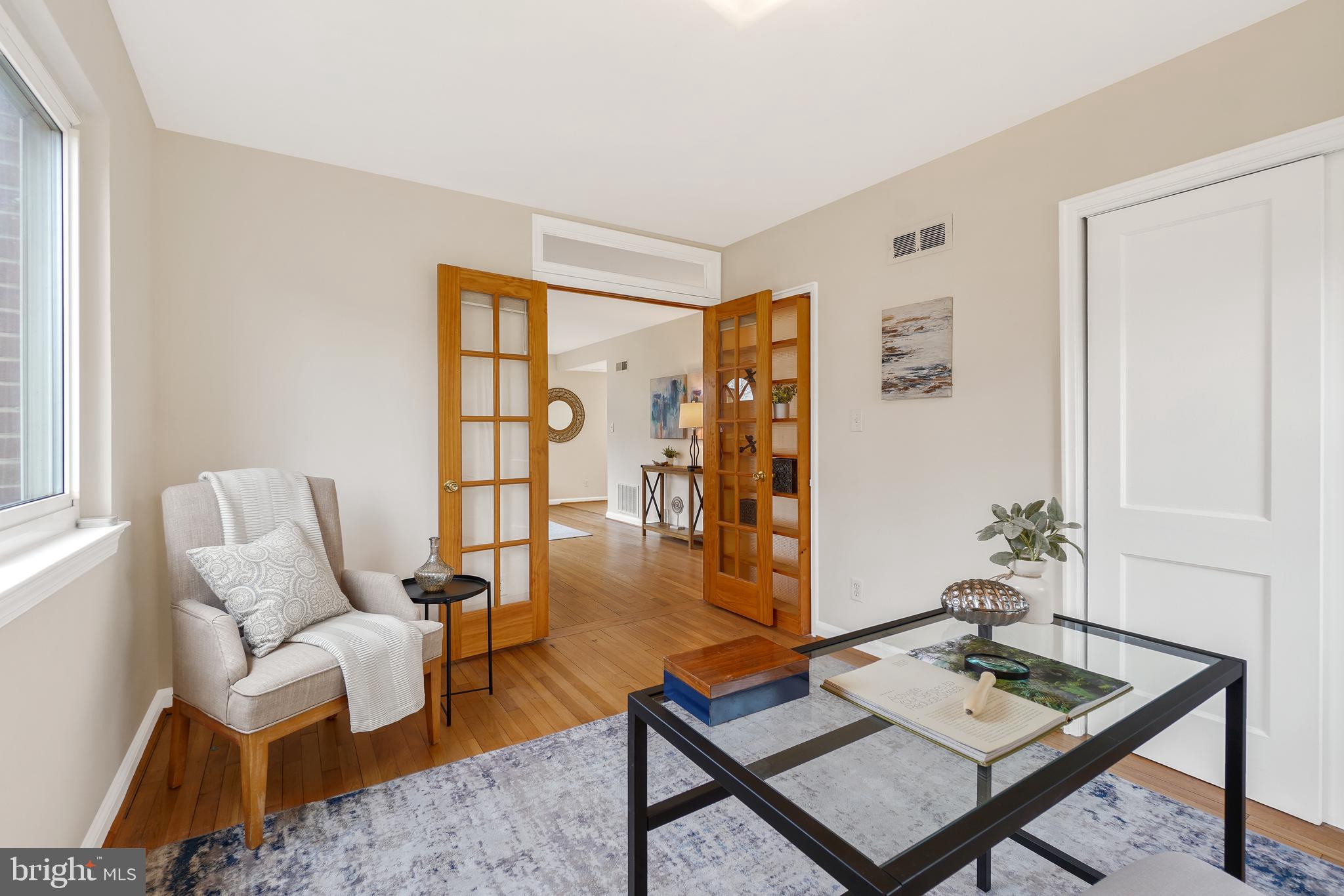 AYRLAWN - Residential