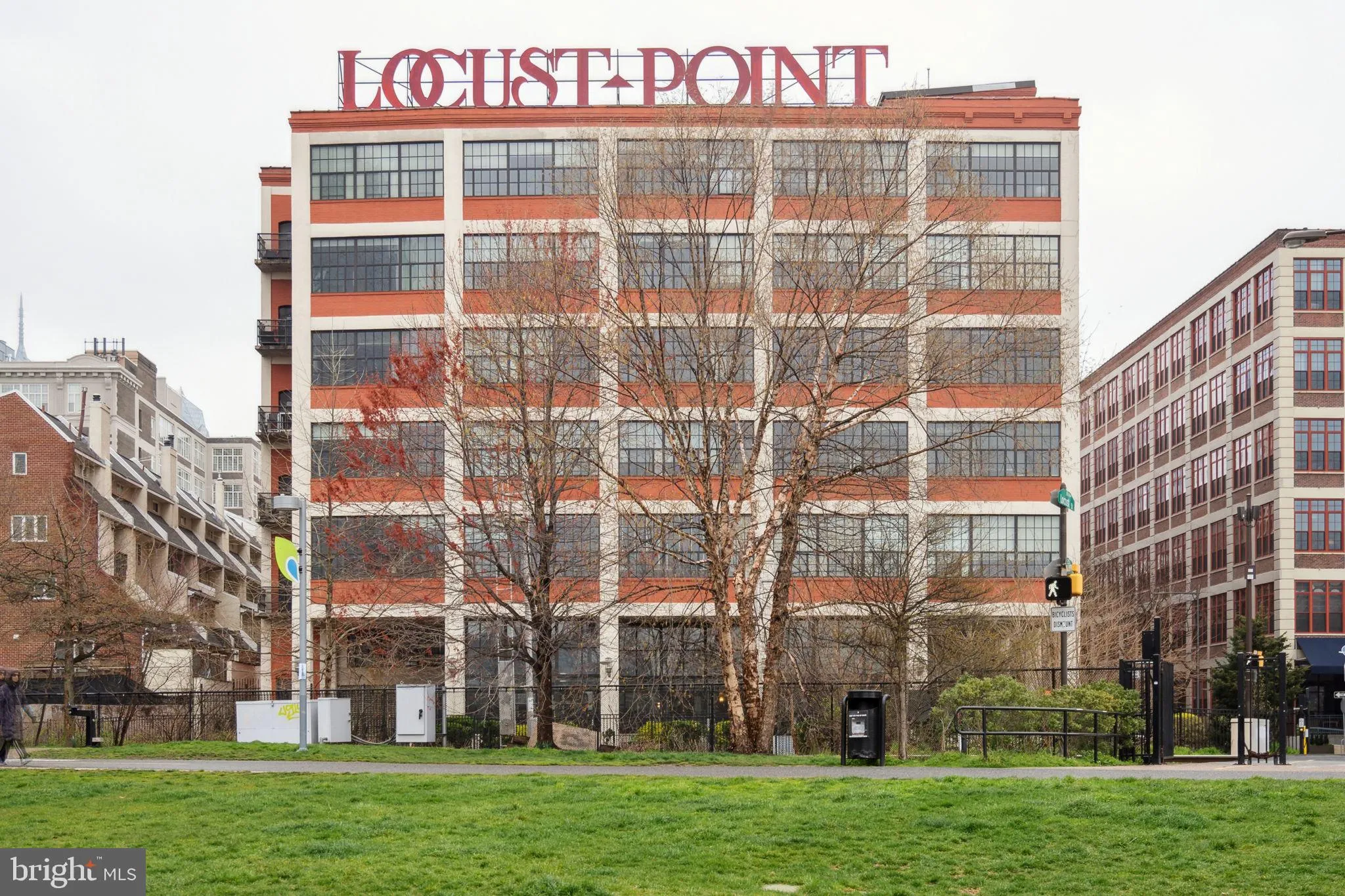 Philadelphia, Pennsylvania 19103, United States, 2 Bedrooms Bedrooms, ,2 BathroomsBathrooms,Residential,Contingent,136448