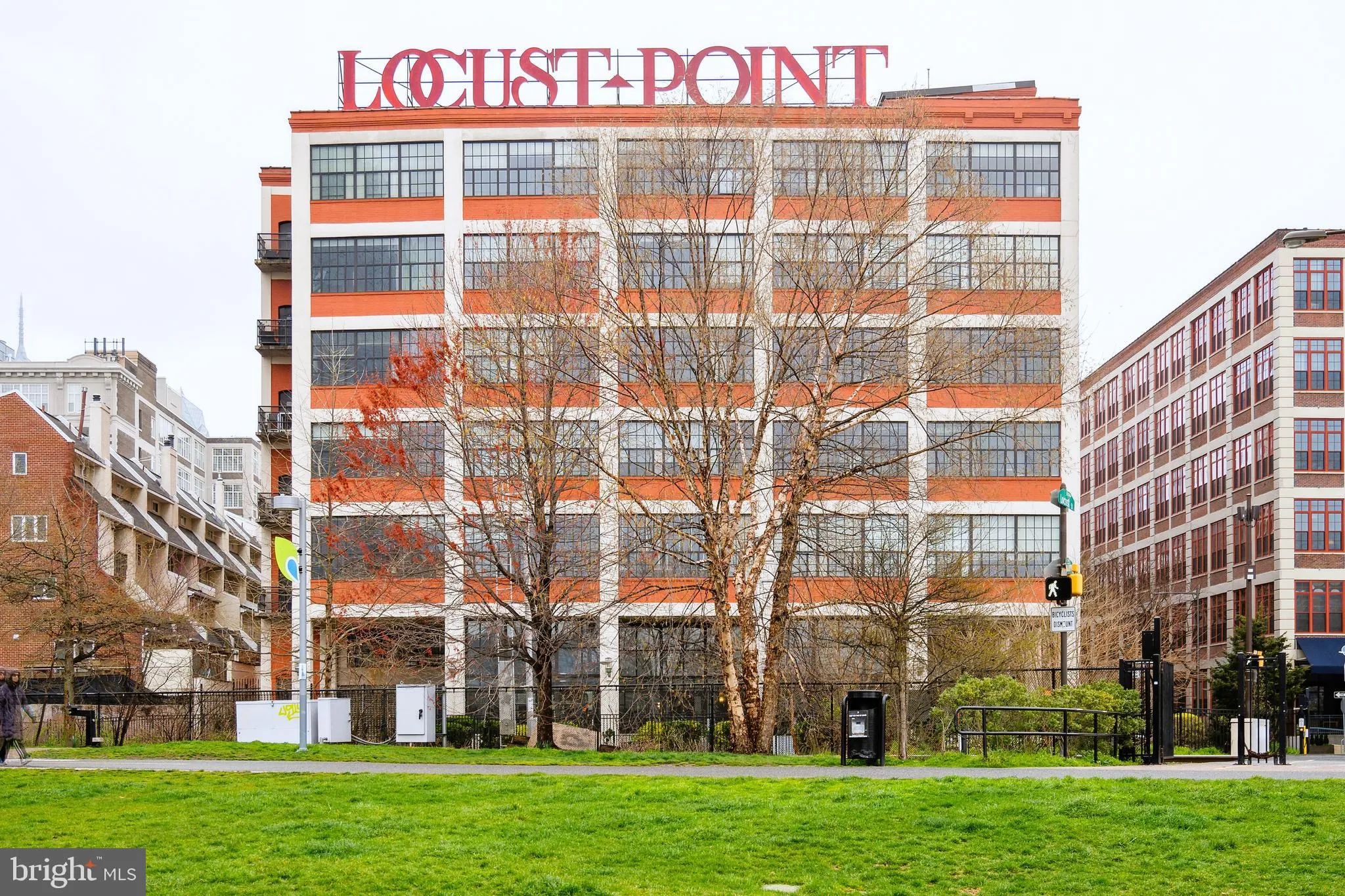 Philadelphia, Pennsylvania 19103, United States, 2 Bedrooms Bedrooms, ,2 BathroomsBathrooms,Residential,Contingent,136448