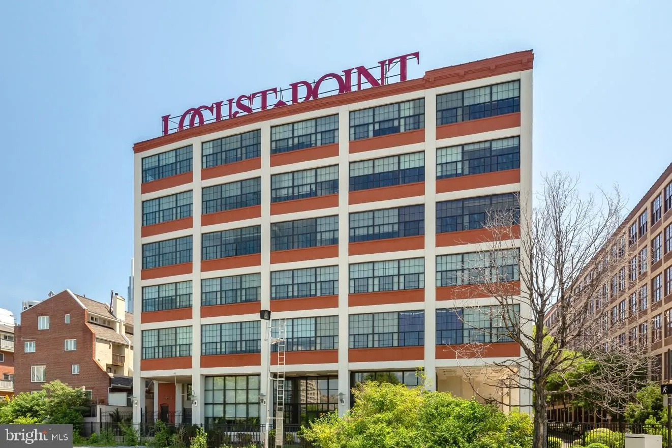 Philadelphia, Pennsylvania 19103, United States, 2 Bedrooms Bedrooms, ,2 BathroomsBathrooms,Residential,Contingent,136448