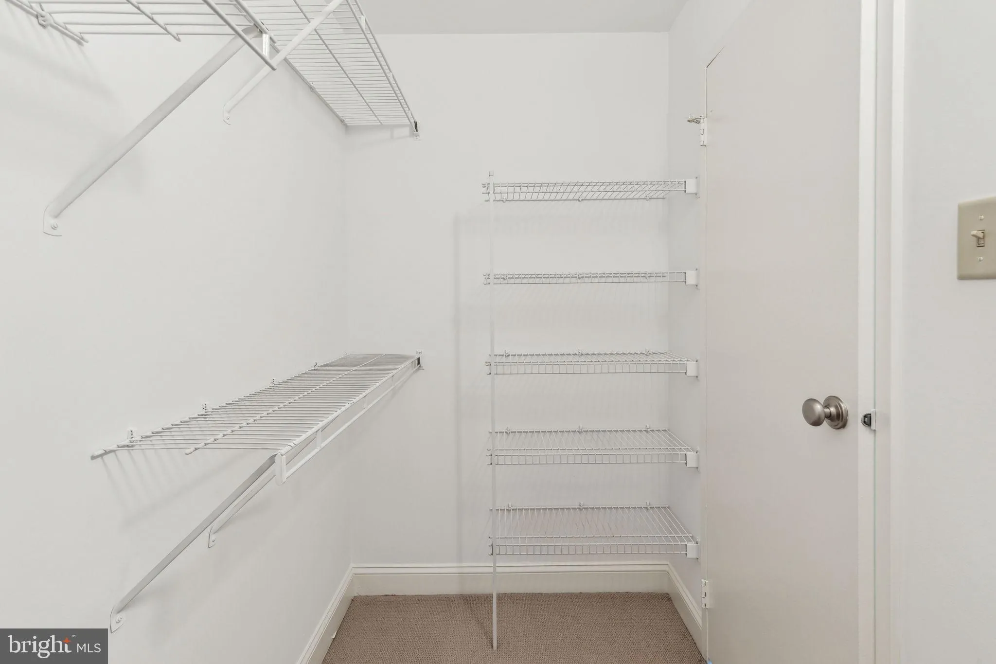 Philadelphia, Pennsylvania 19103, United States, 2 Bedrooms Bedrooms, ,2 BathroomsBathrooms,Residential,Contingent,136448