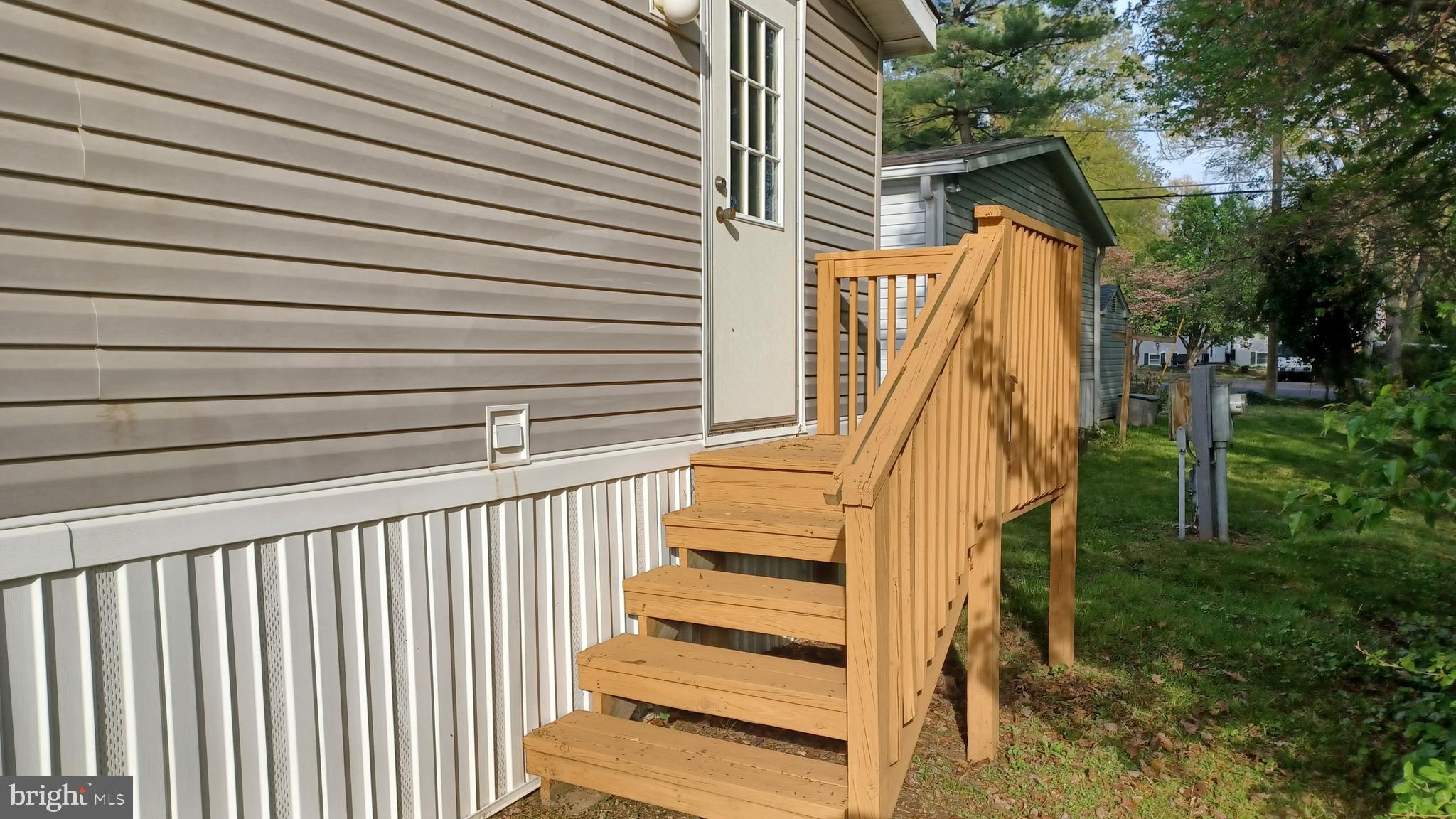 ARUNDEL MOBILE VILLAGE - Residential