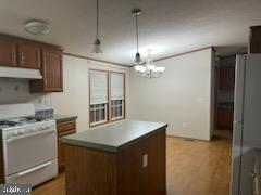 ARUNDEL MOBILE VILLAGE - Residential