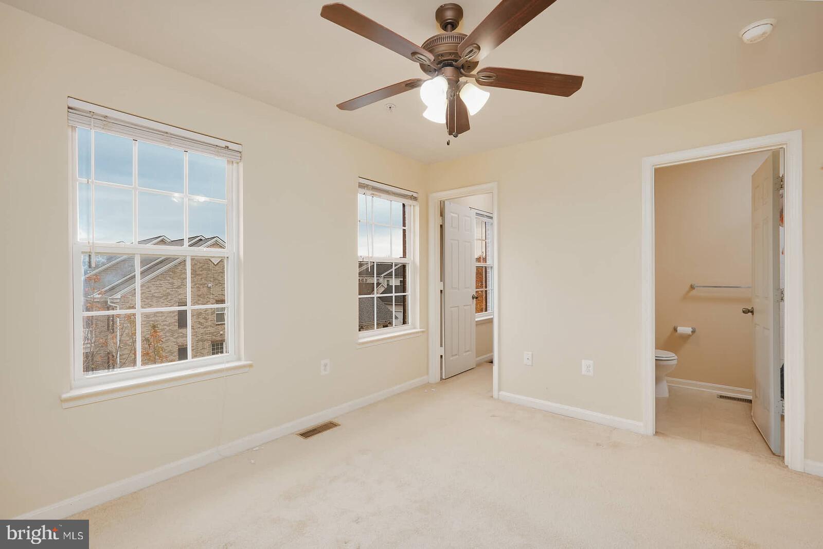 ARORA HILLS - Residential