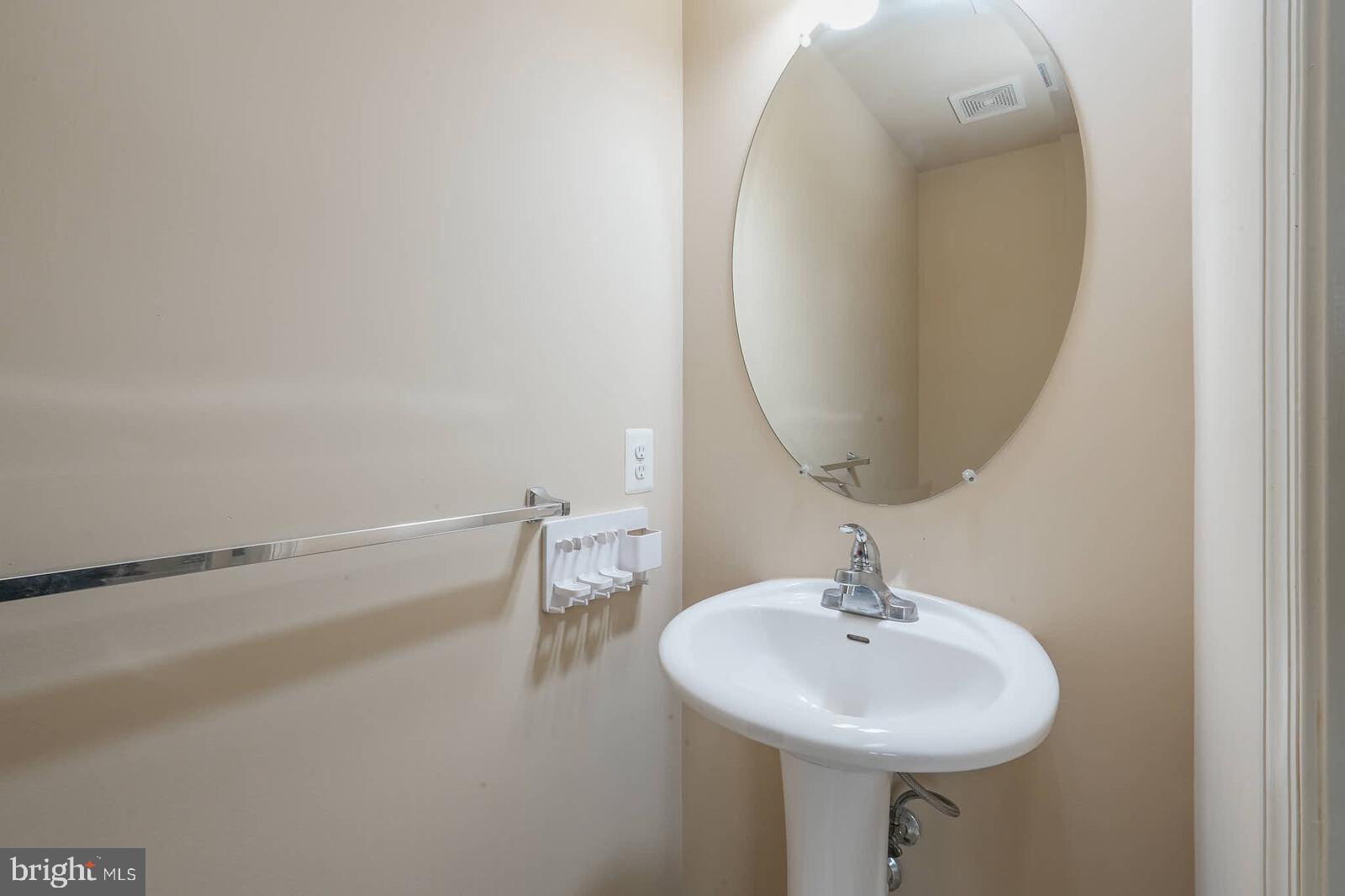 ARORA HILLS - Residential