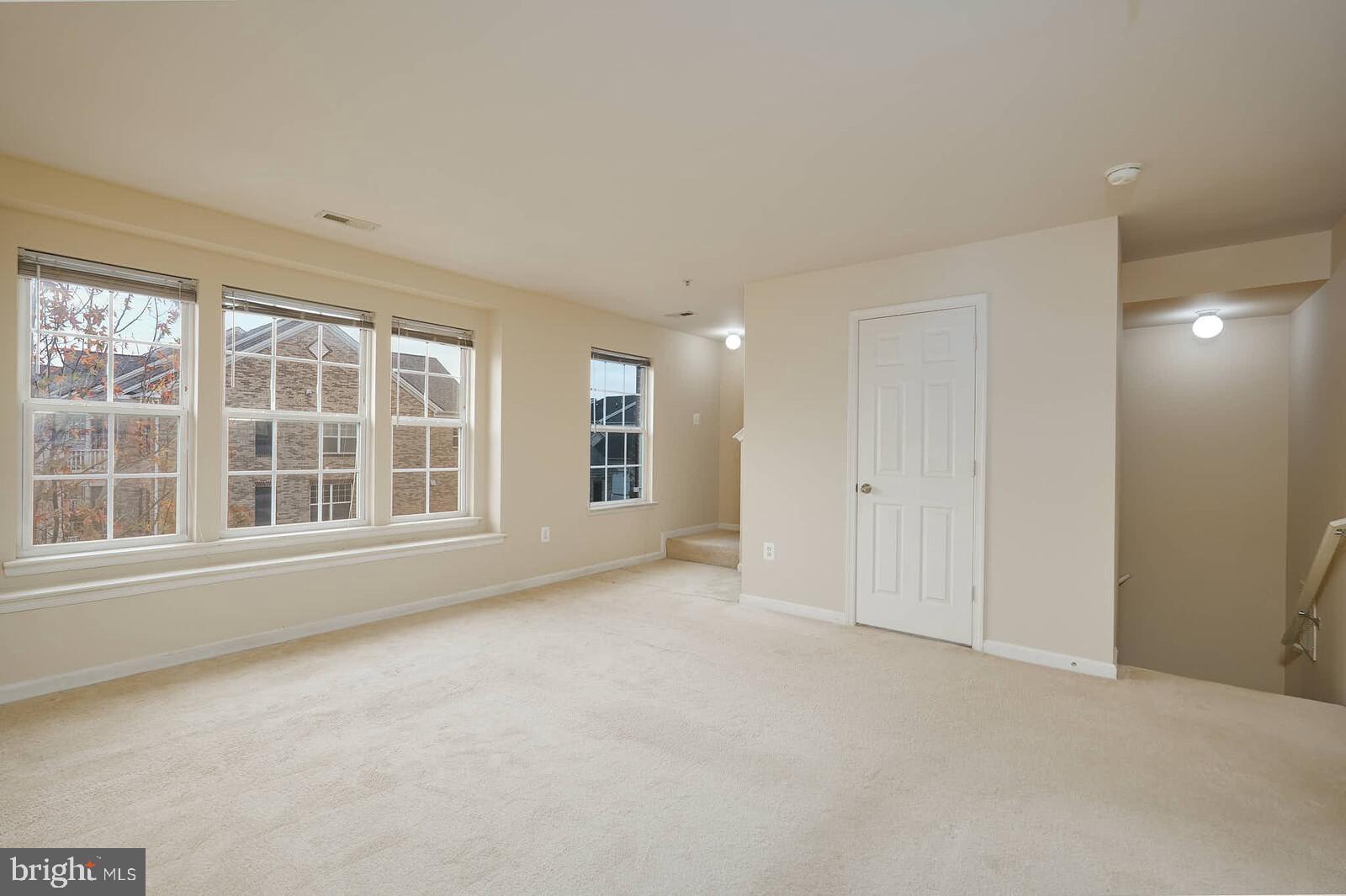 ARORA HILLS - Residential