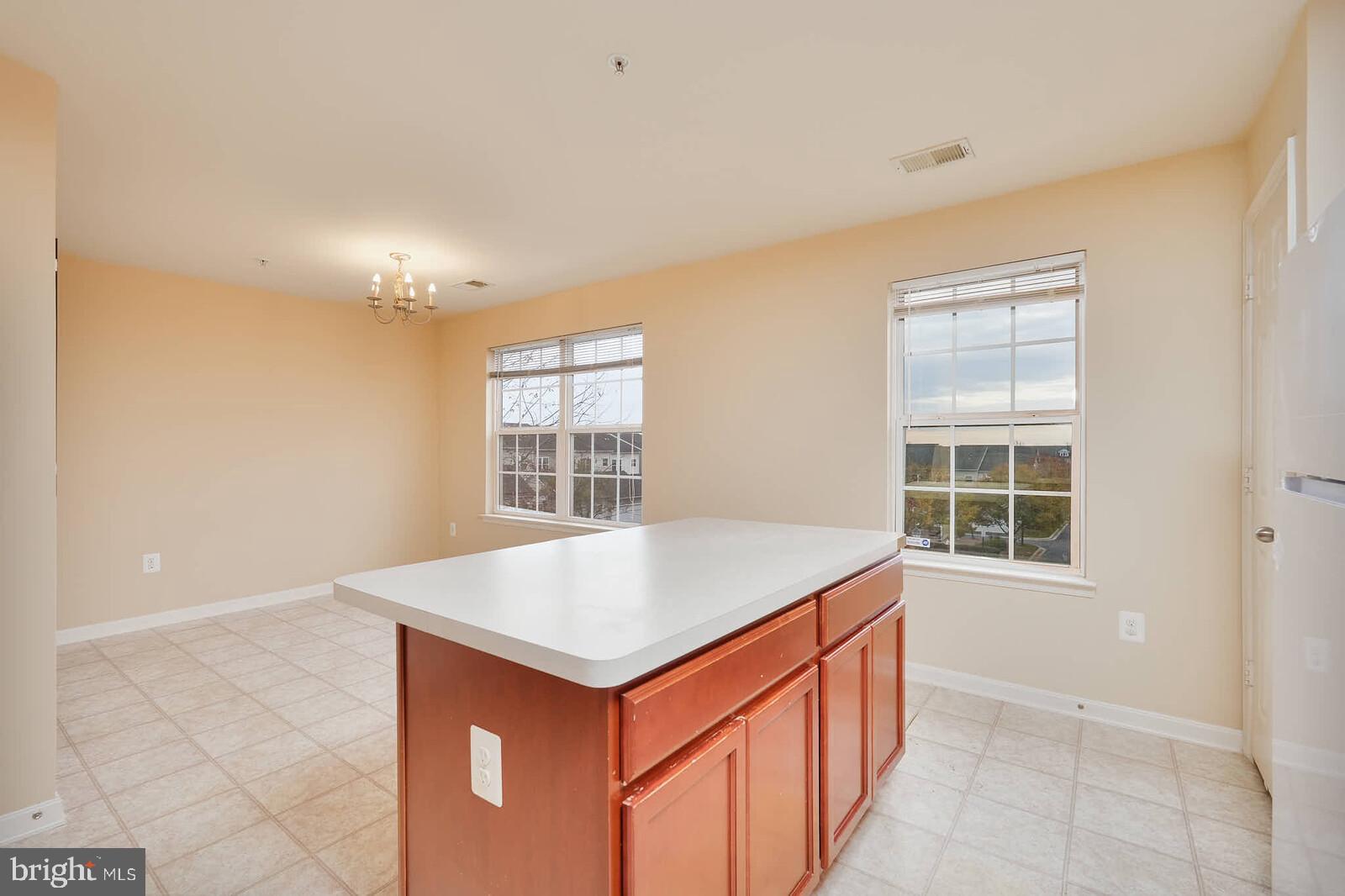 ARORA HILLS - Residential