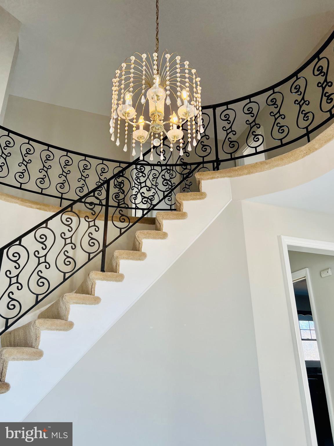 TANTALLON ON THE POTOMAC - Residential Lease