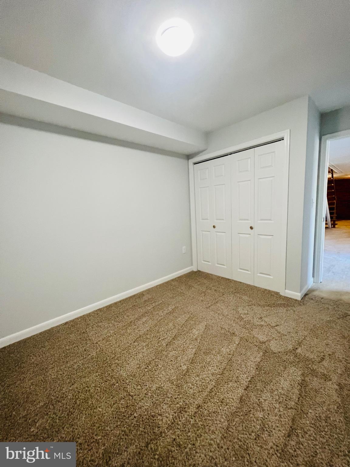 TANTALLON ON THE POTOMAC - Residential Lease