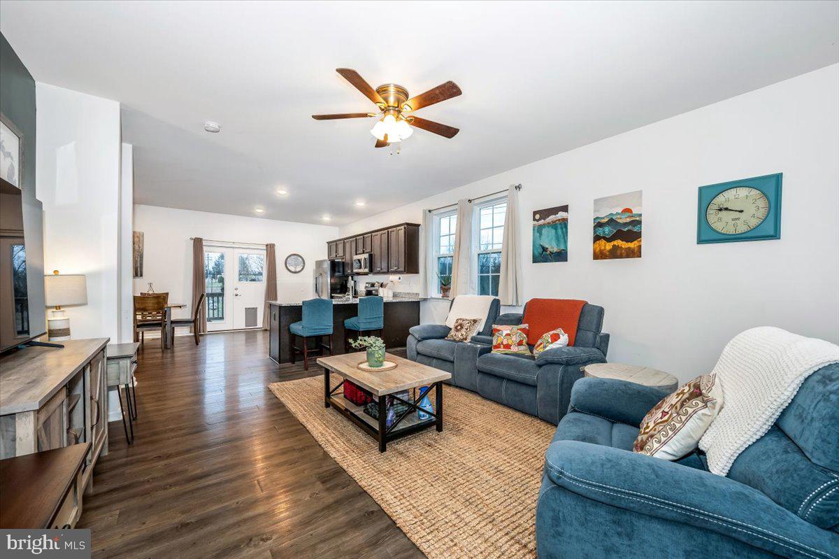 BERKELEY RIDGE - Residential