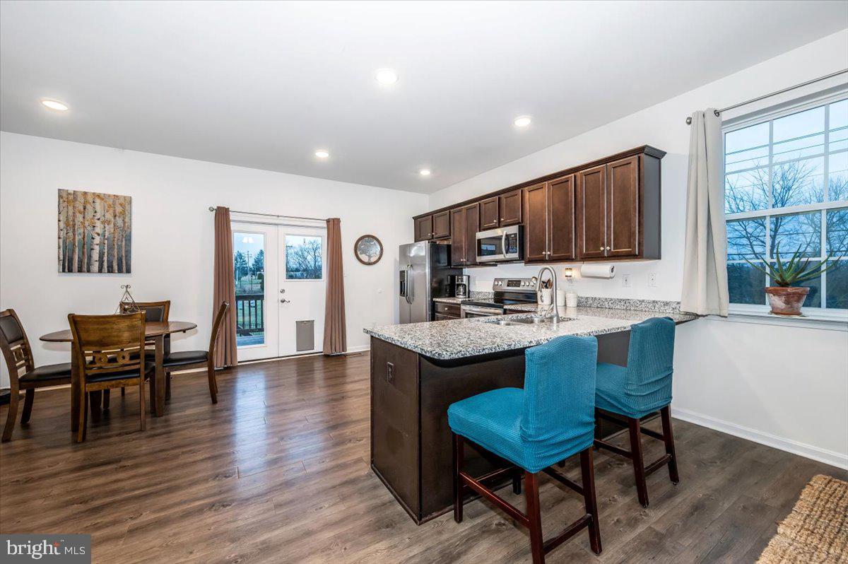 BERKELEY RIDGE - Residential