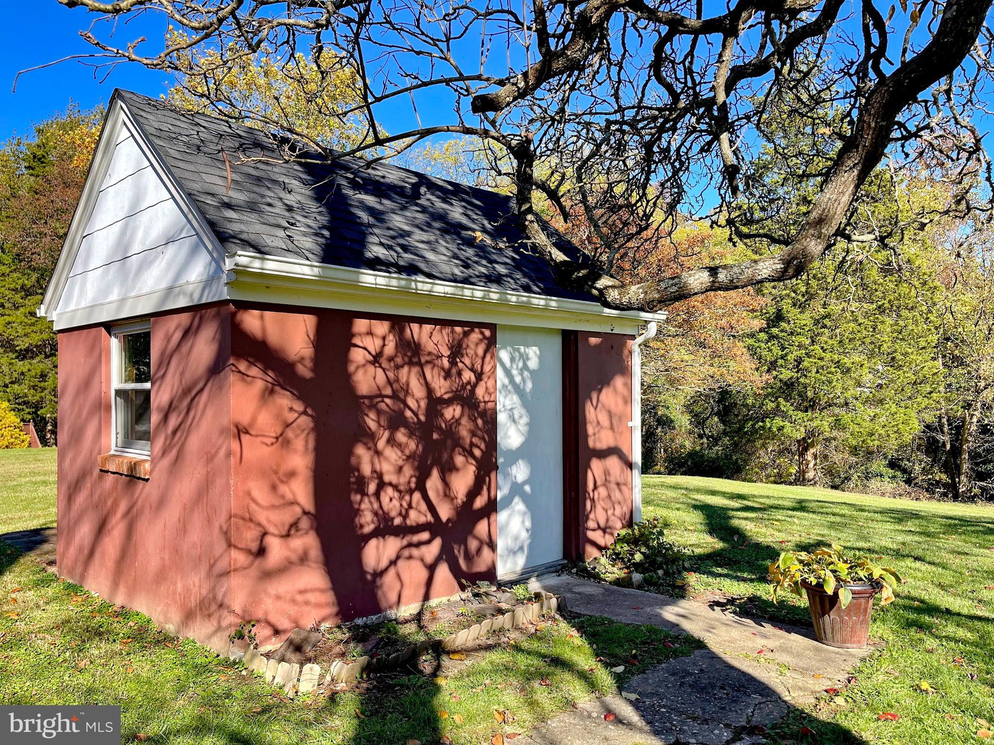 OLD FARM SUB - Residential