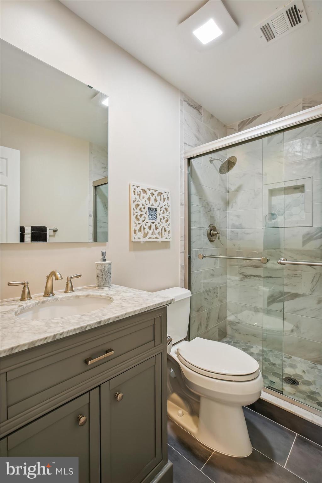 TIMBERLAWN - Residential