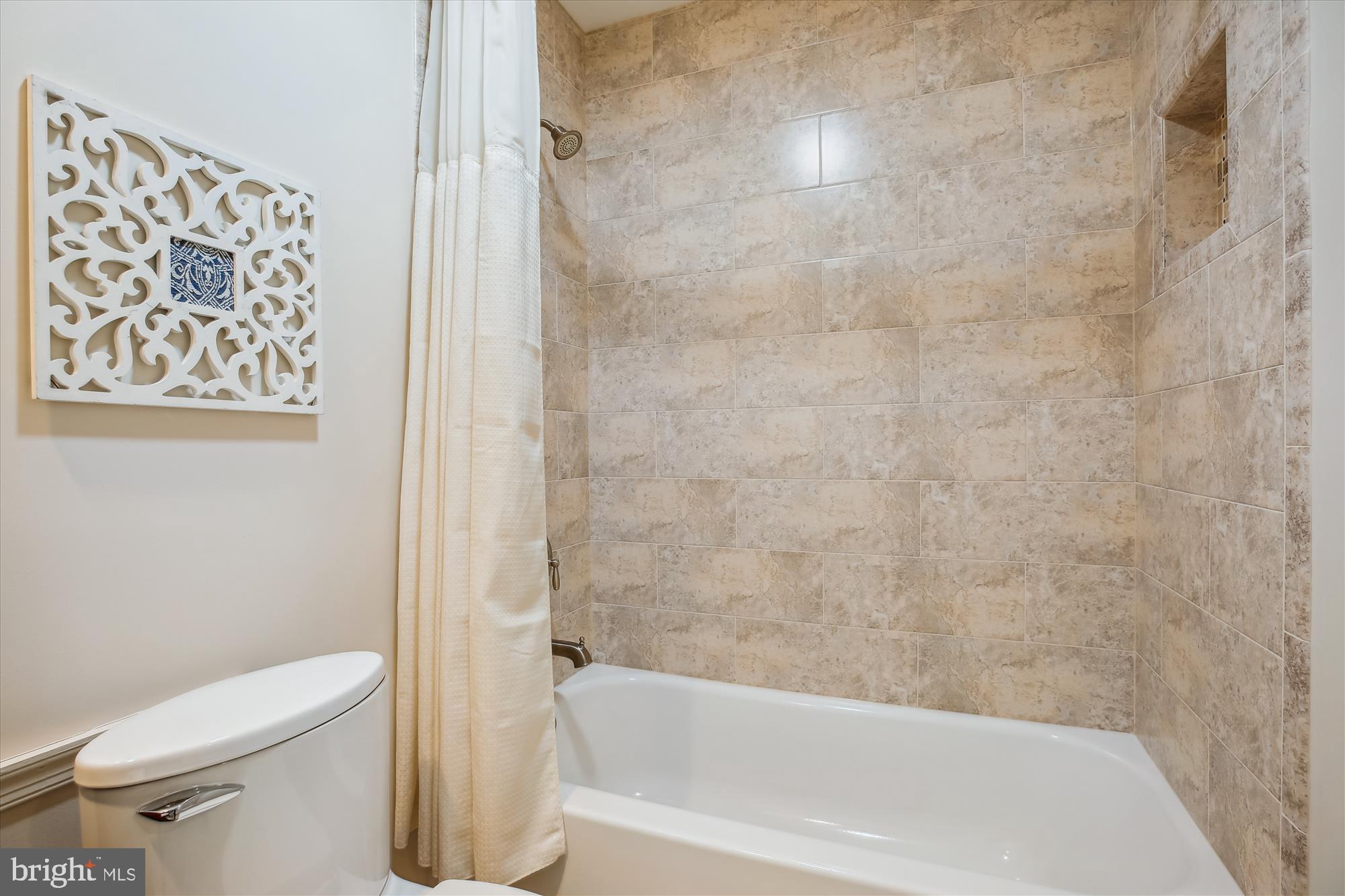 TIMBERLAWN - Residential