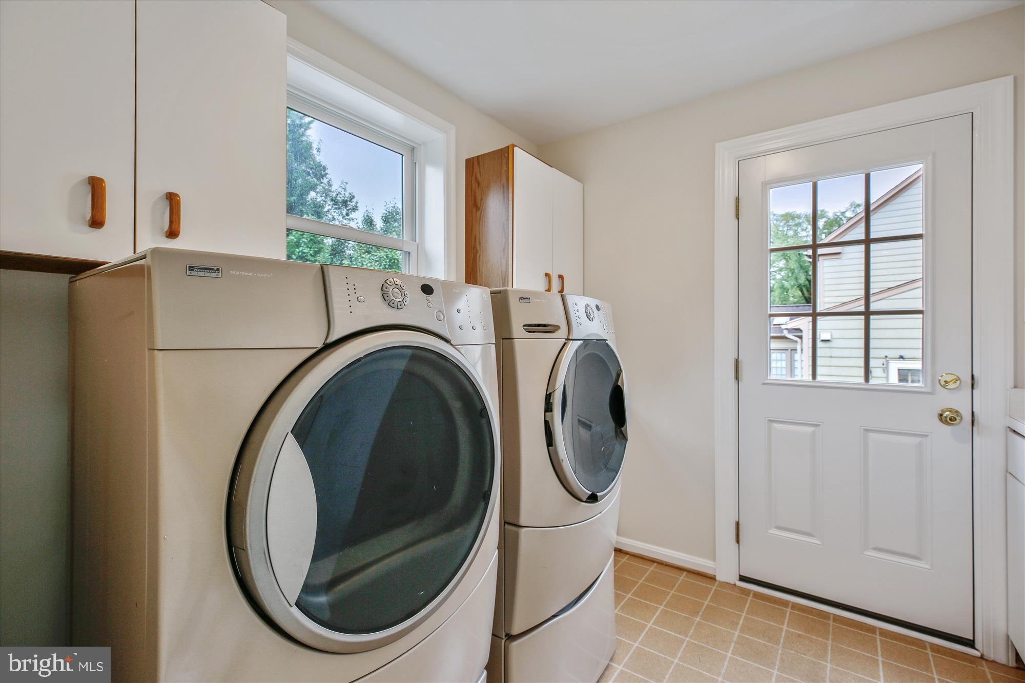 TIMBERLAWN - Residential