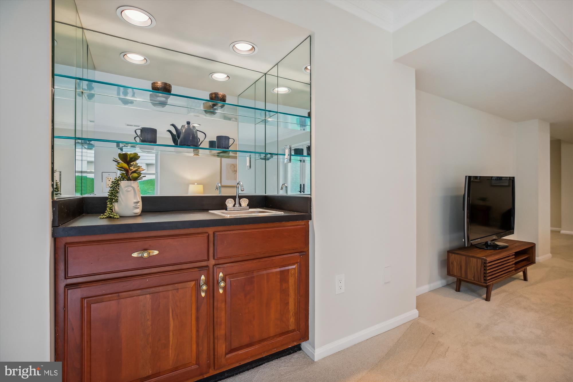 TIMBERLAWN - Residential