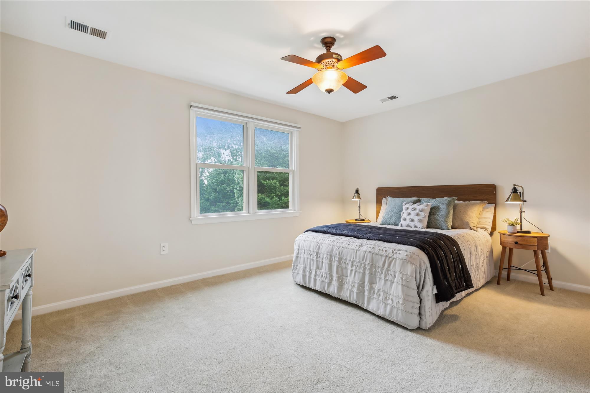 TIMBERLAWN - Residential